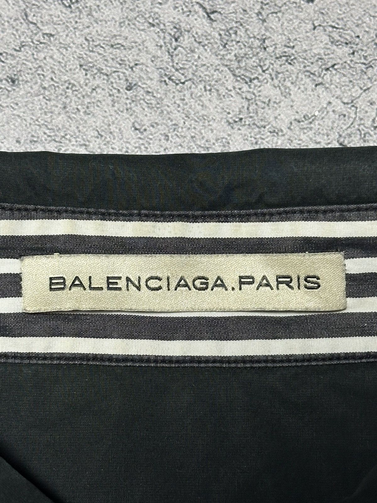 Balenciaga Vintage Balenciaga Striped Button Up Shirts Size US M / EU 48-50 / 2 - 15 Thumbnail