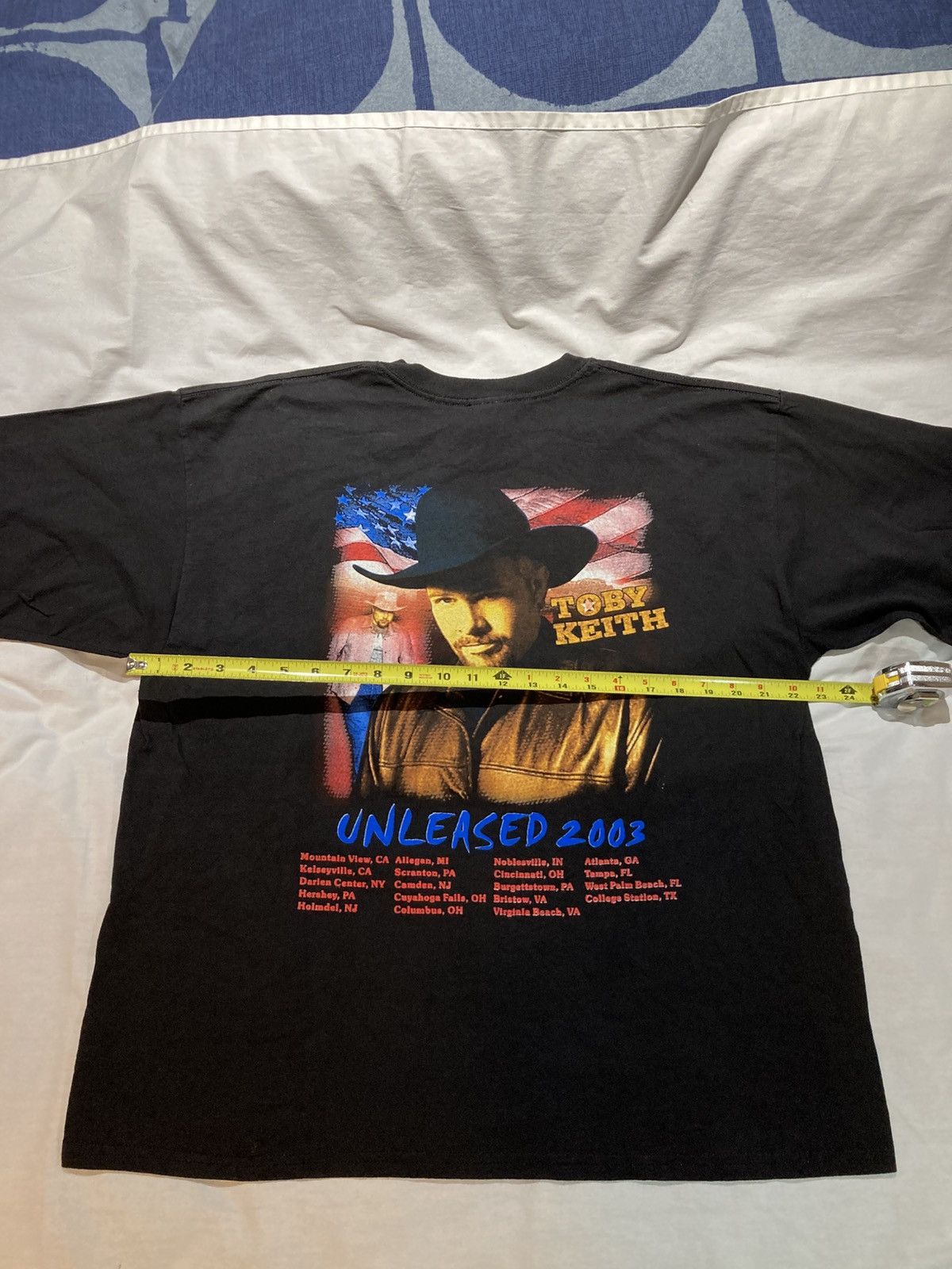 Gildan Toby Keith 2003 Unleashed Concert T-shirt, Men’s size XL Size US XL / EU 56 / 4 - 6 Thumbnail
