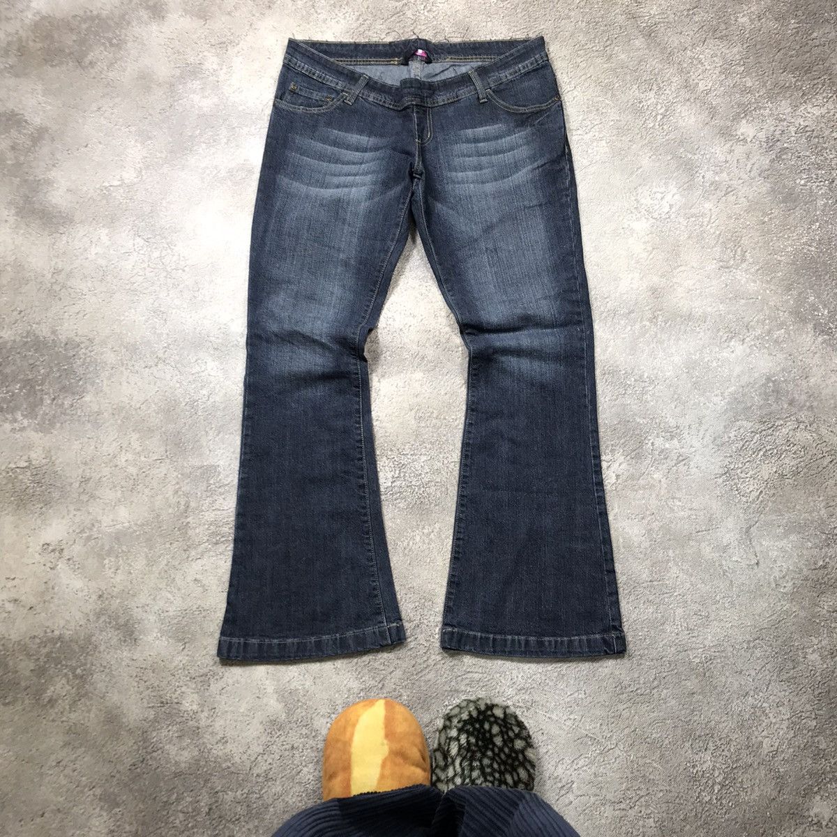 Japanese Brand vintage y2k denim japan jeans distressed flared 90s Size 30" / US 8 / IT 44 - 1 Thumbnail
