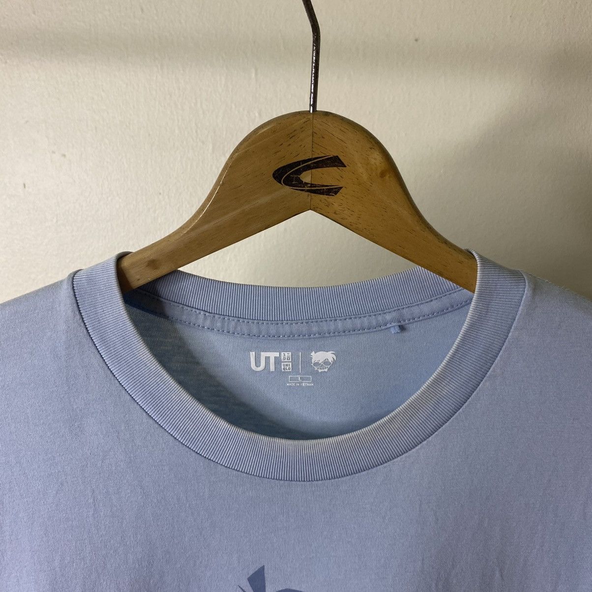 Uniqlo UT x Detective Conan Anime Manga Series Collaboration Tshirt Size US L / EU 52-54 / 3 - 3 Thumbnail