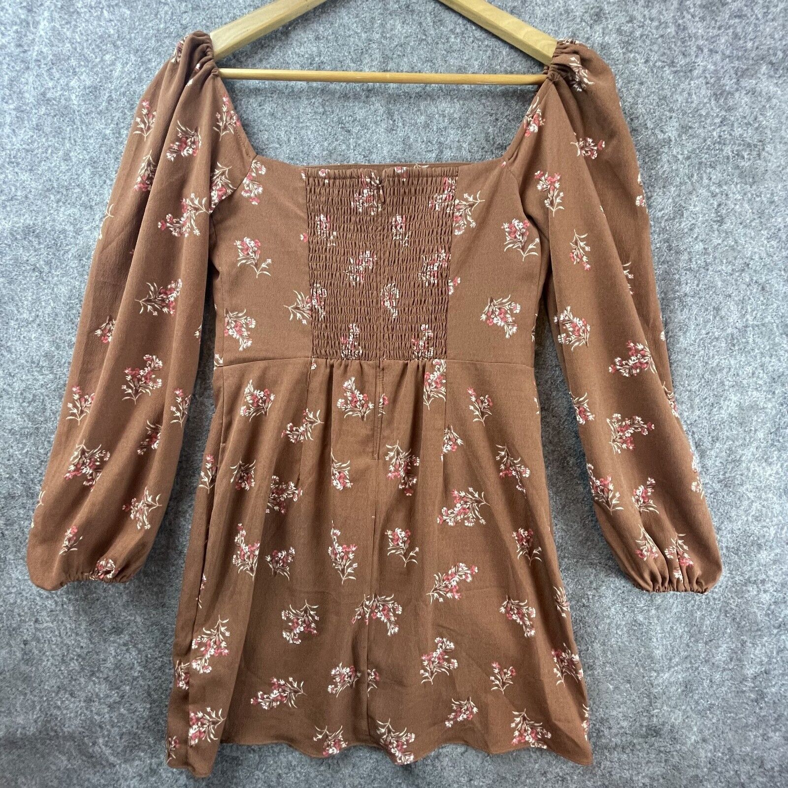 Abercrombie & Fitch Abercrombie & Fitch Dress S Brown Smocked Babydoll Romantic Size S / US 4 / IT 40 - 2 Thumbnail