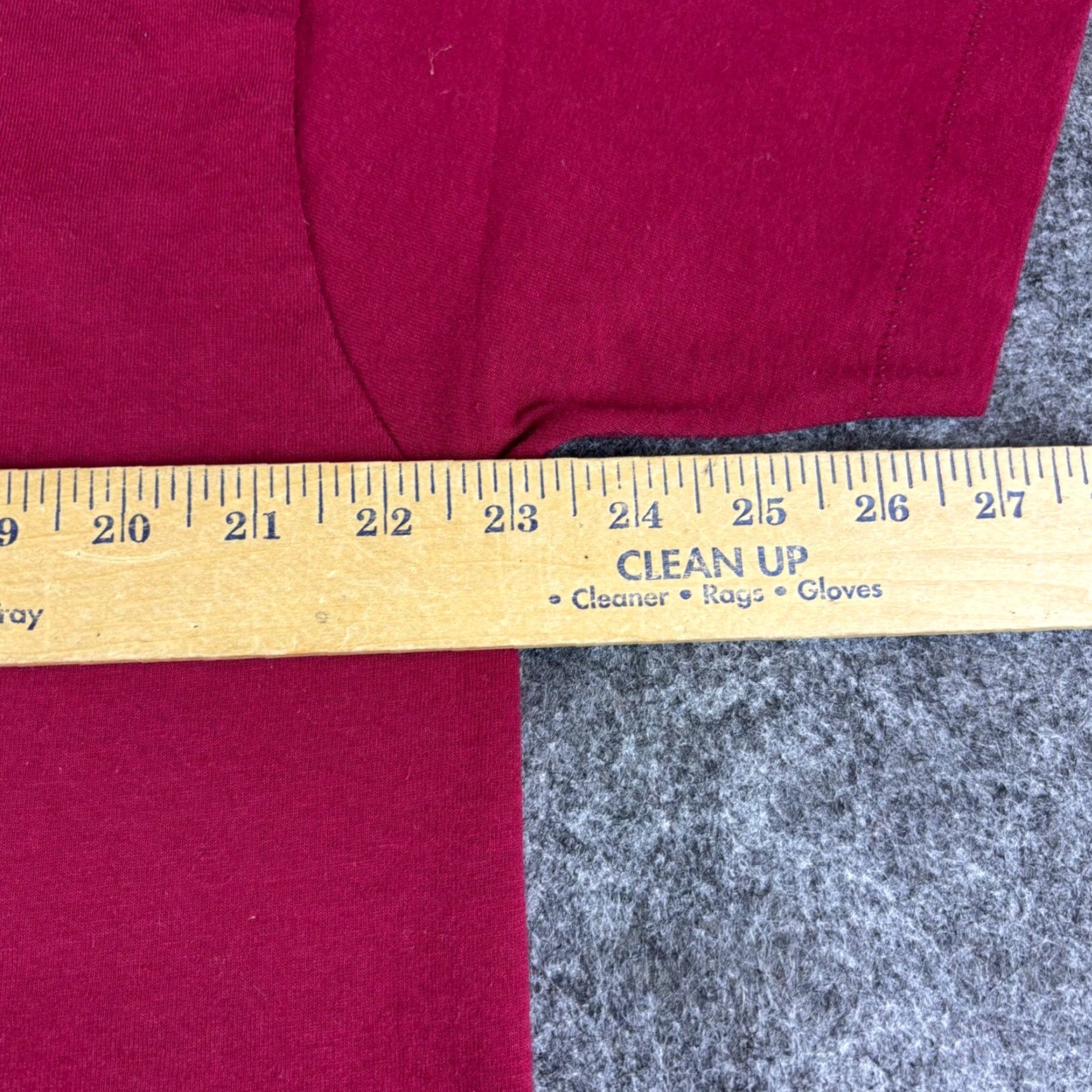 Fruit Of The Loom BEST Fruit of the Loom T-Shirt Burgundy XL Adult Cotton Polyester Graphic Print Rose Art Vintage Crew Neck Short Sleeve Unisex Womens Mens? Size US XL / EU 56 / 4 - 4 Thumbnail