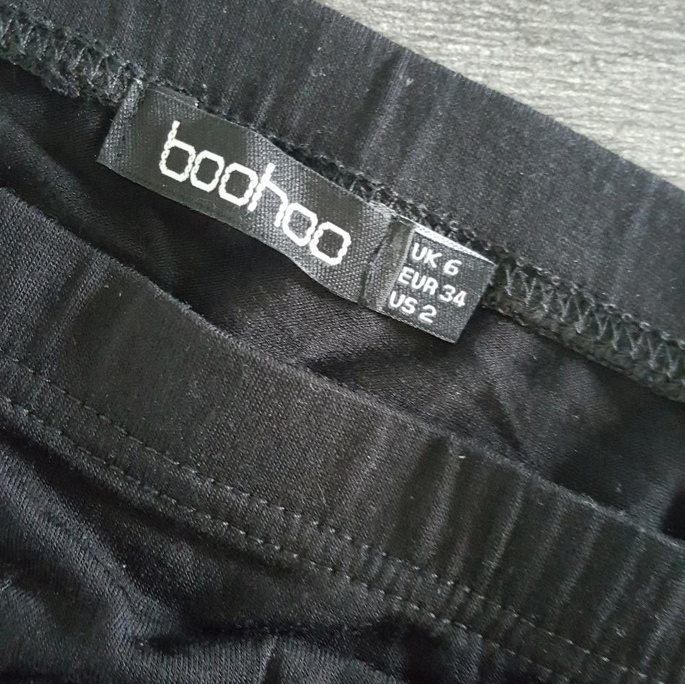 Boohoo Black Basic Boohoo High Waisted Mini Size 26" / US 2 / IT 38 - 3 Thumbnail