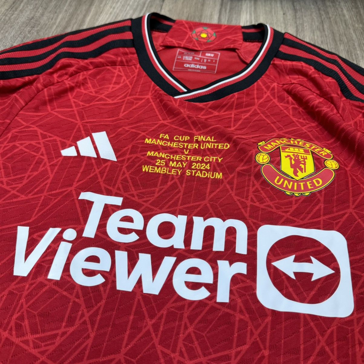 Adidas Manchester united 23/24 player issue FA Cup final shirt #37 Size US S / EU 44-46 / 1 - 3 Thumbnail
