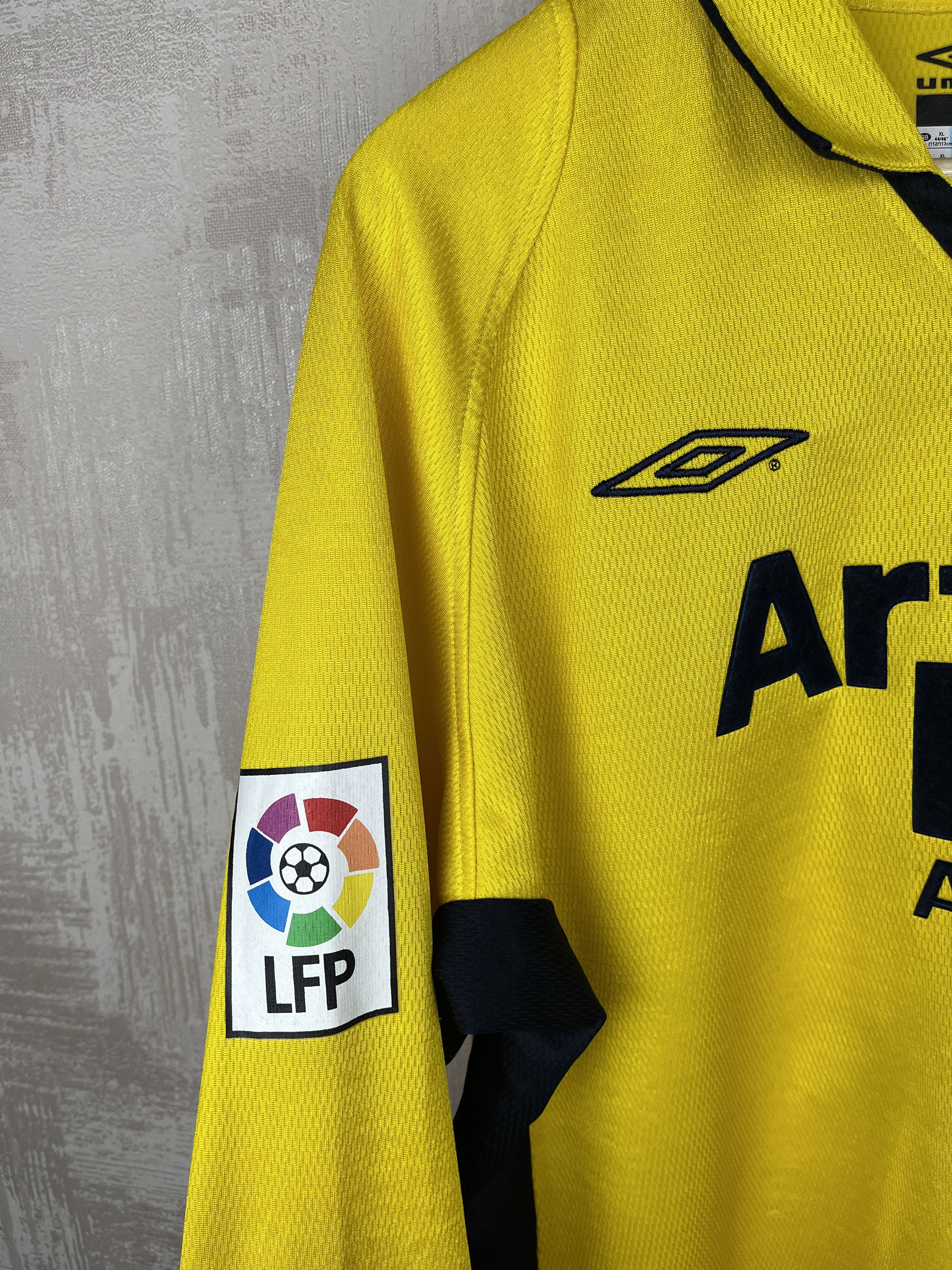 Umbro 2002/03 Alaves Deportivo Away Football Tomic # 2 Jersey Size US XL / EU 56 / 4 - 12 Thumbnail