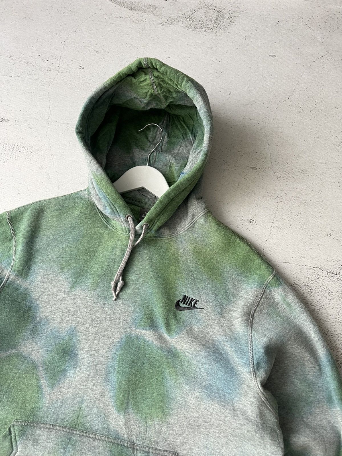 Nike Nike Vintage Tie-Dye Hoodie Green Size M Size US M / EU 48-50 / 2 - 5 Thumbnail