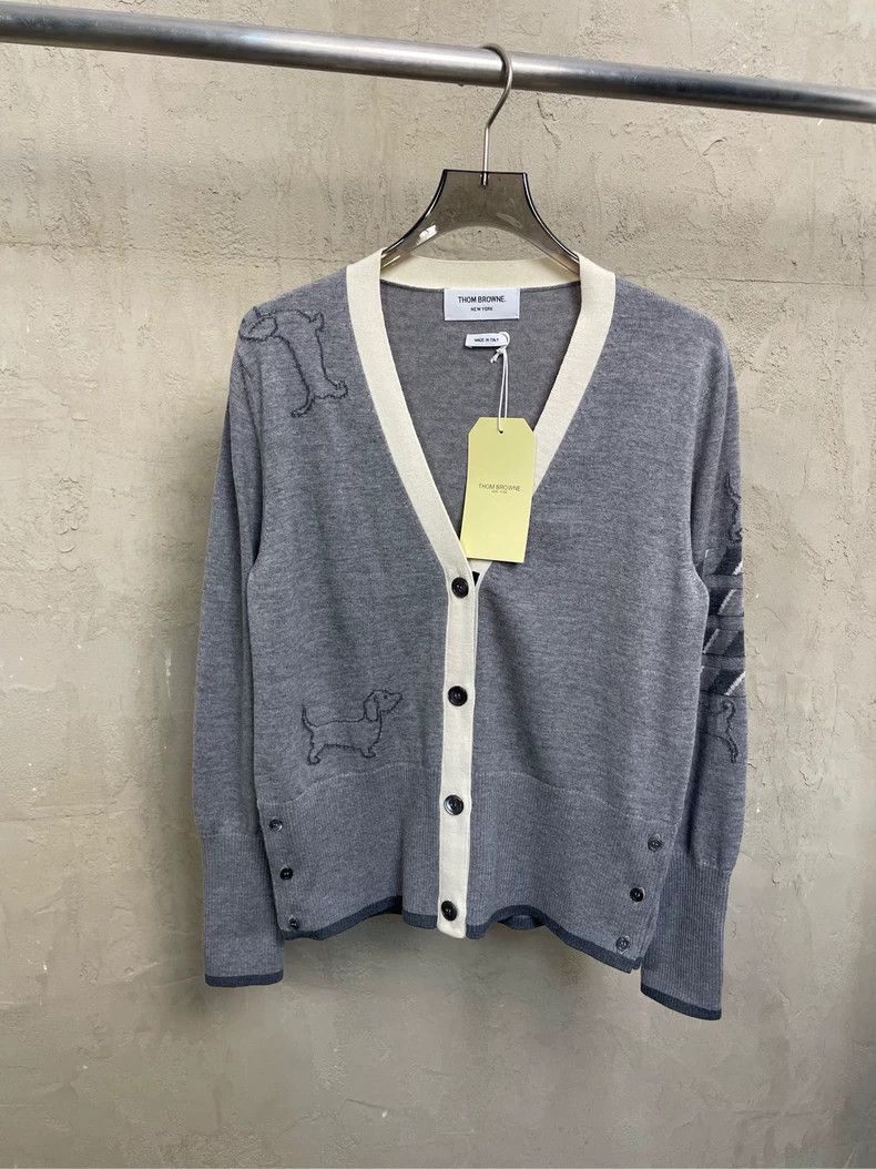 Thom Browne Thom Browne Size 0 Gray puppy four-striped wool cardigan j Size XS / US 0-2 / IT 36-38 - 1 Thumbnail