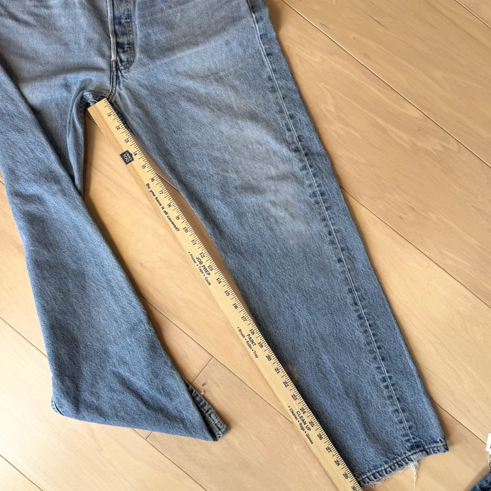 Levi's VINTAGE Levi's 501 Jeans 32 Blue Straight Leg 90s Denim Workwear Non Selvedge Mens Jeans Regu lar 32x30 Size US 32 / EU 48 - 7 Thumbnail