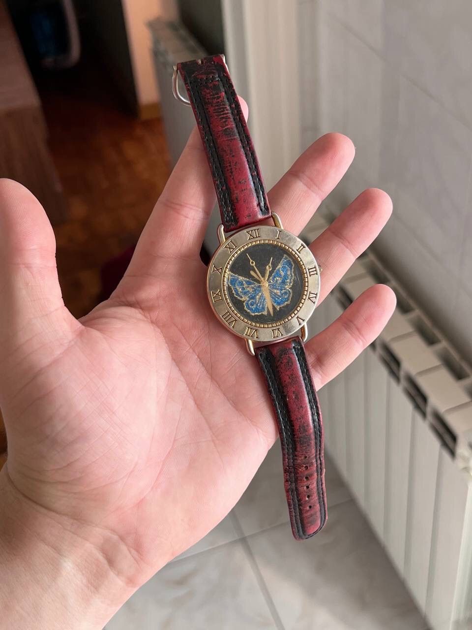 Japanese Brand × Vintage Vintage Butterfly 🦋 Big 90s Japanese style futuristic Watch Size ONE SIZE - 8 Thumbnail