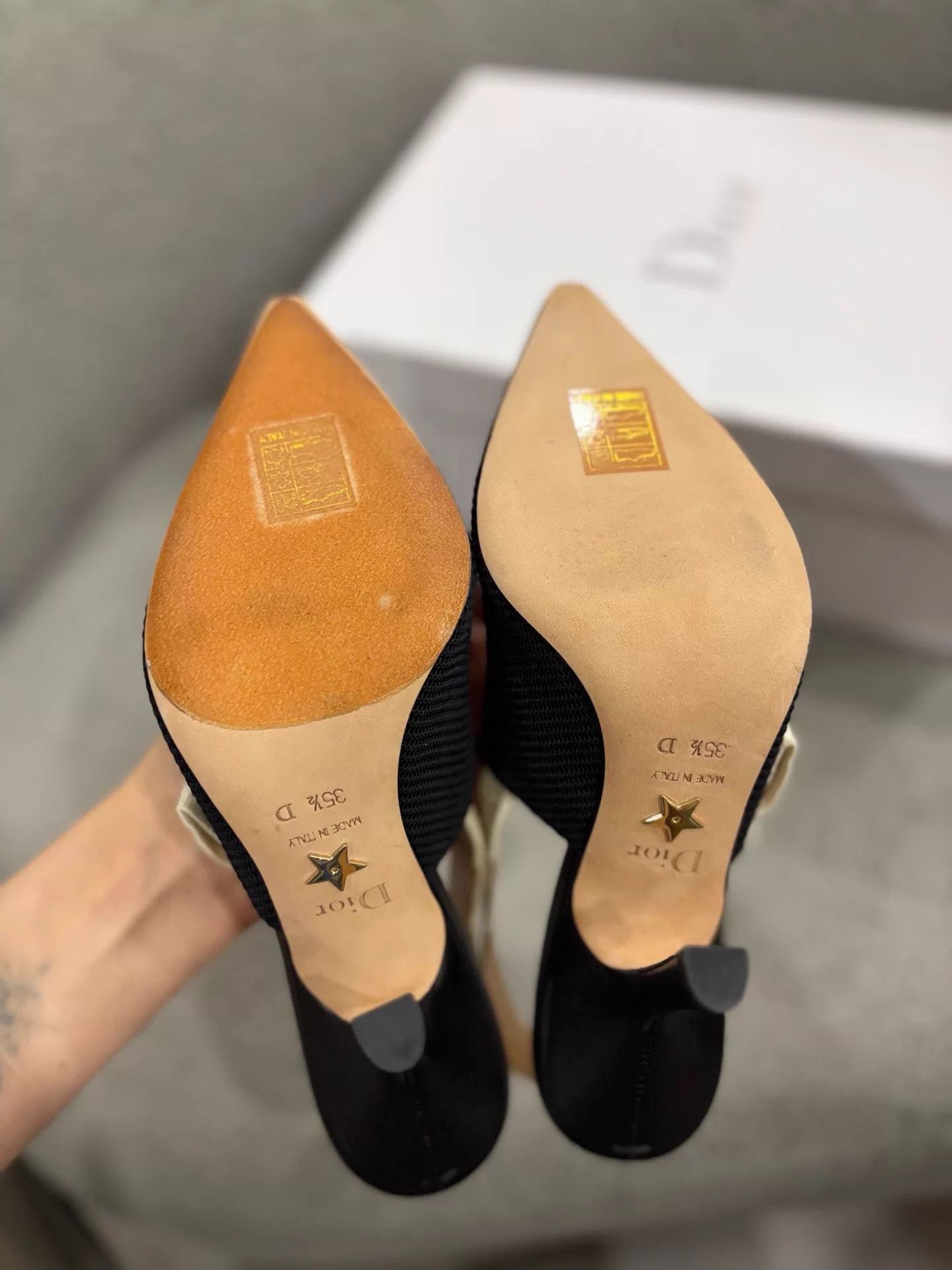Dior Dior Classic Black DoubleLogo Heels 35.5 New w/Box Size US 5 / IT 35 - 6 Thumbnail