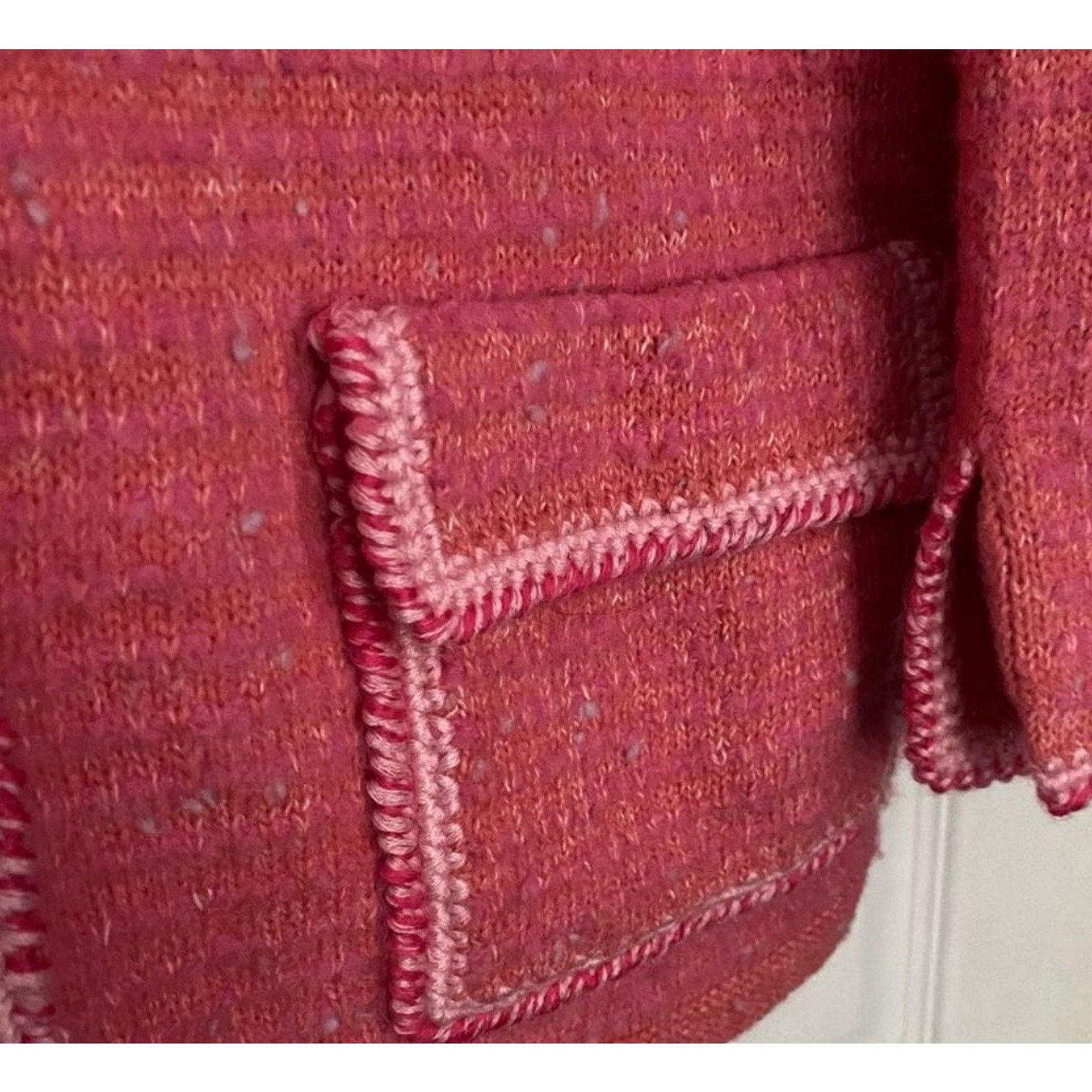 J.Crew J. CREW SWEATERS MERINO WOOL PINK WITH GOLD BOTTONS SZ L Size L / US 10 / IT 46 - 8 Thumbnail