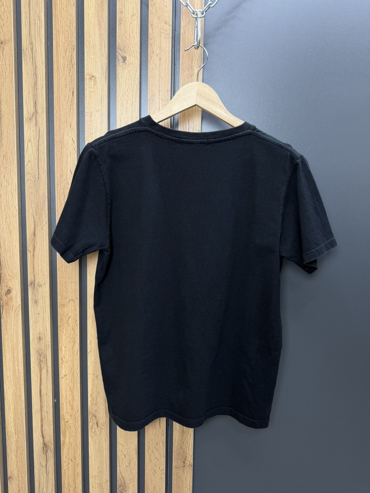 Comme des Garcons PLAY Comme Des Garcons Play Heart Logo T Shirt Black Size US S / EU 44-46 / 1 - 10 Thumbnail