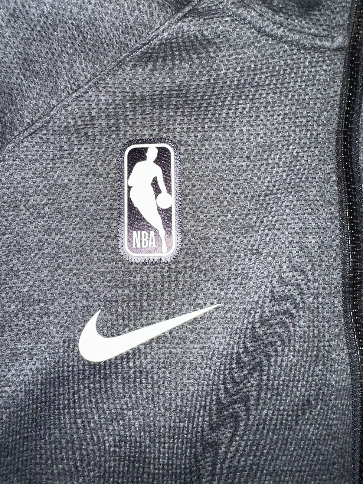 Nike Nike Men’s NBA OKC Thunder Authentic Showtime Therma Flex Performance Hoodie Size US M / EU 48-50 / 2 - 3 Thumbnail
