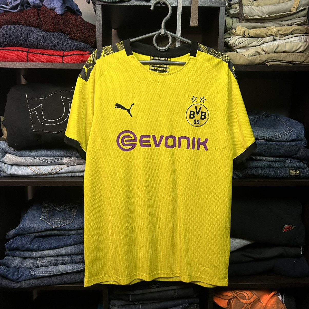 Puma Mens Puma Borussia Dortmund Home 2017 Soccer jersey size L Size US L / EU 52-54 / 3 - 1 Thumbnail