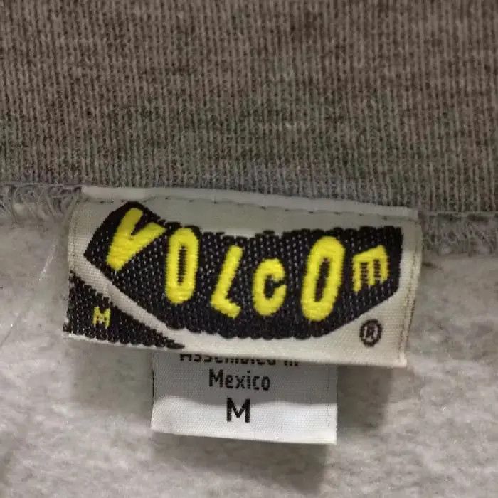 Volcom Vintage Volcom Skateboard Sweatshirt Size US M / EU 48-50 / 2 - 3 Thumbnail