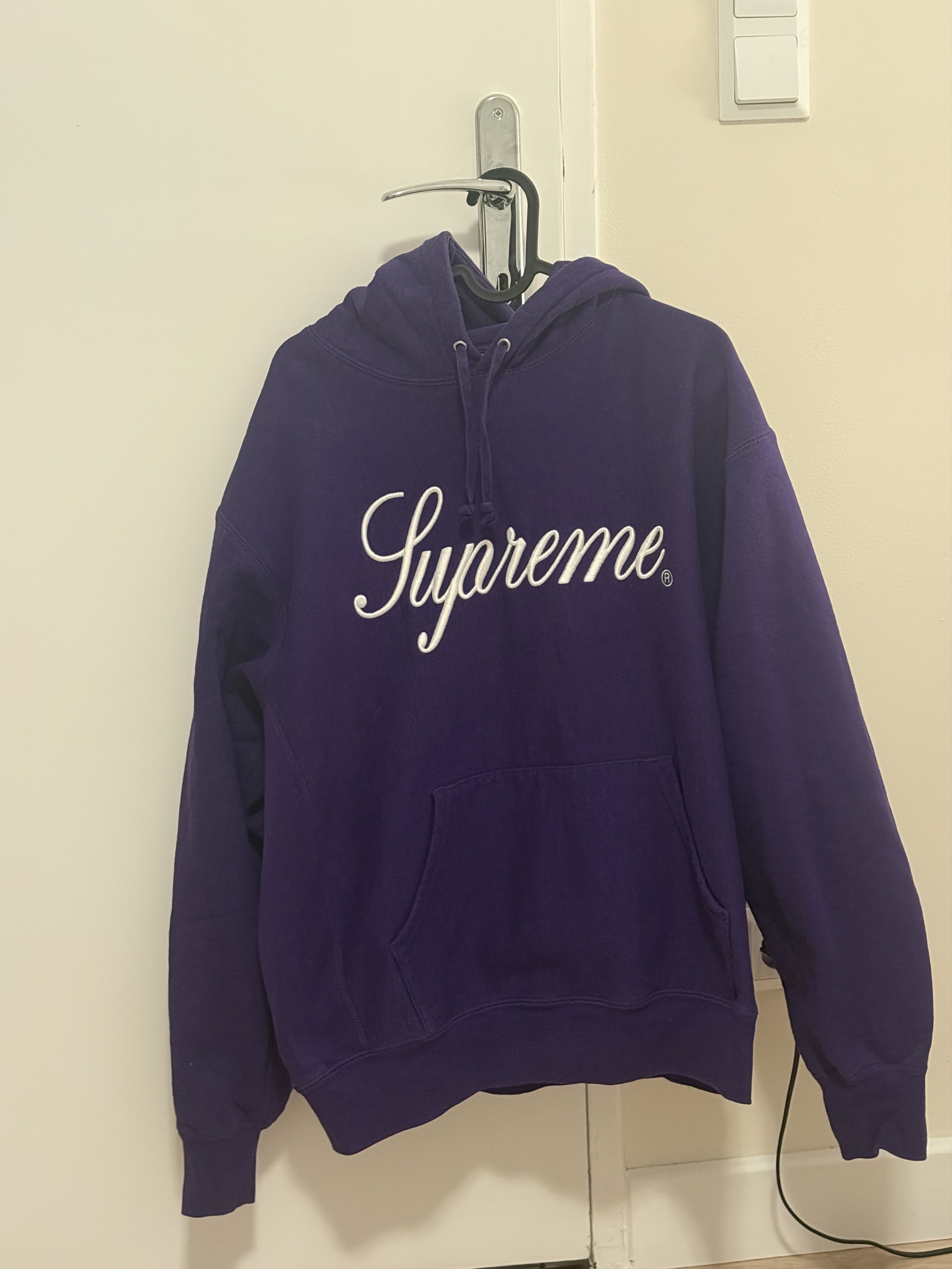 Supreme Script Hoodie | Grailed