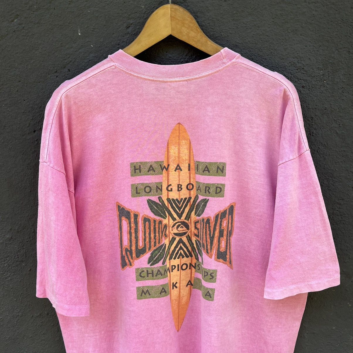 Quiksilver Thrashed Faded Vintage 90s Quiksilver Surfing Brand Tee Size US XL / EU 56 / 4 - 2 Thumbnail