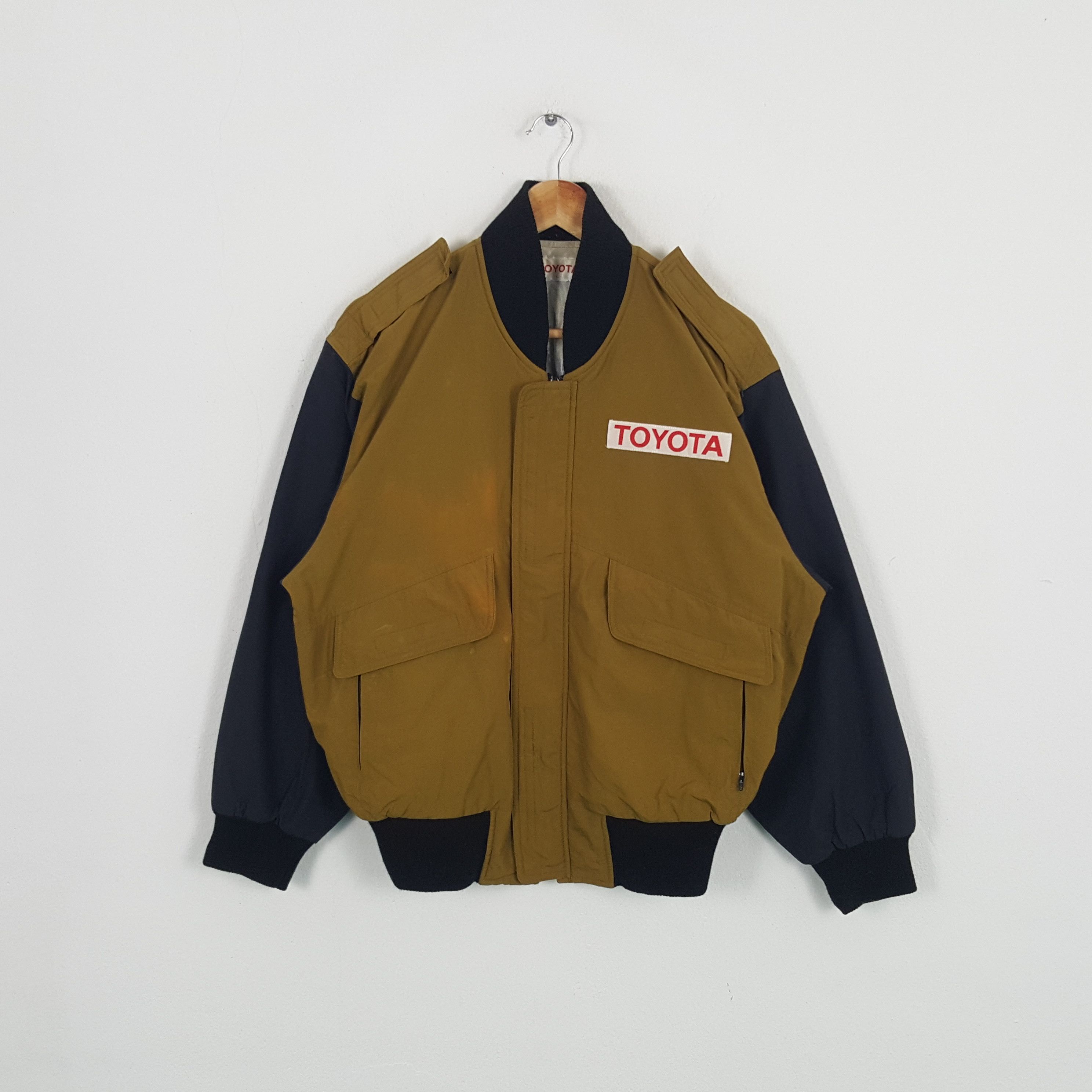 Japanese Brand × Vintage Vintage Toyota Japanese Racing Team Bombers Jacket Size US L / EU 52-54 / 3 - 3 Thumbnail