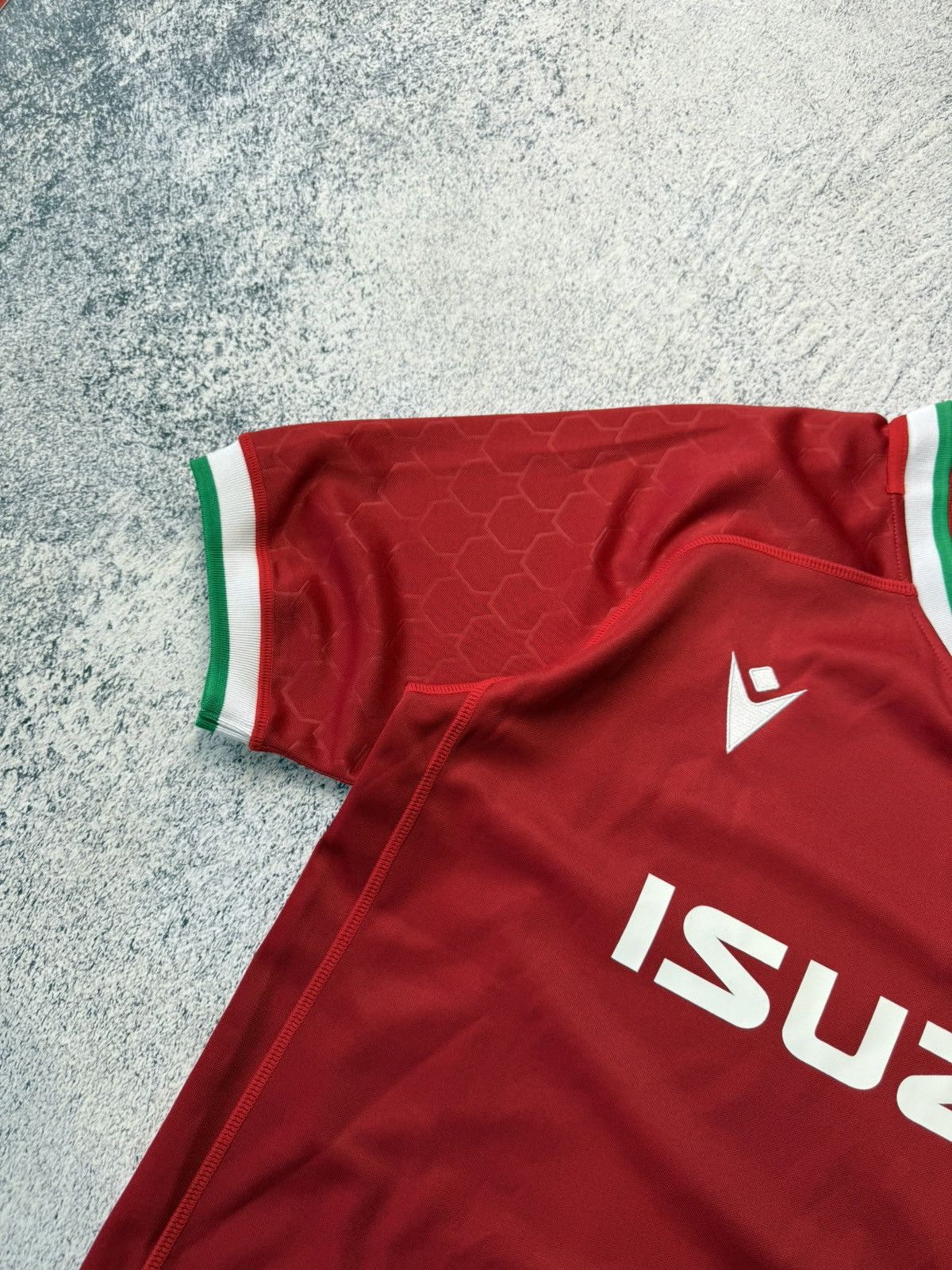 Vintage Wales Rugby Union Home Shirt 2020/2021 - Macron Jersey Red Size US L / EU 52-54 / 3 - 14 Thumbnail