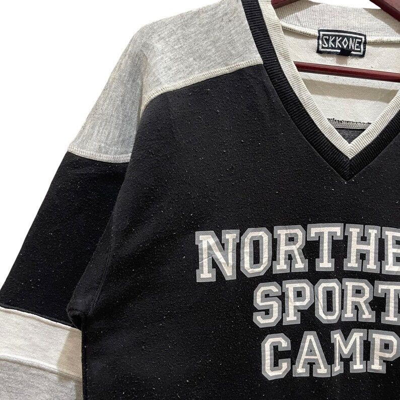 Sports Specialties × Vintage Vintage Northern Sports Camp Multicoloured V-Neck Sweatshirt Size US M / EU 48-50 / 2 - 4 Thumbnail