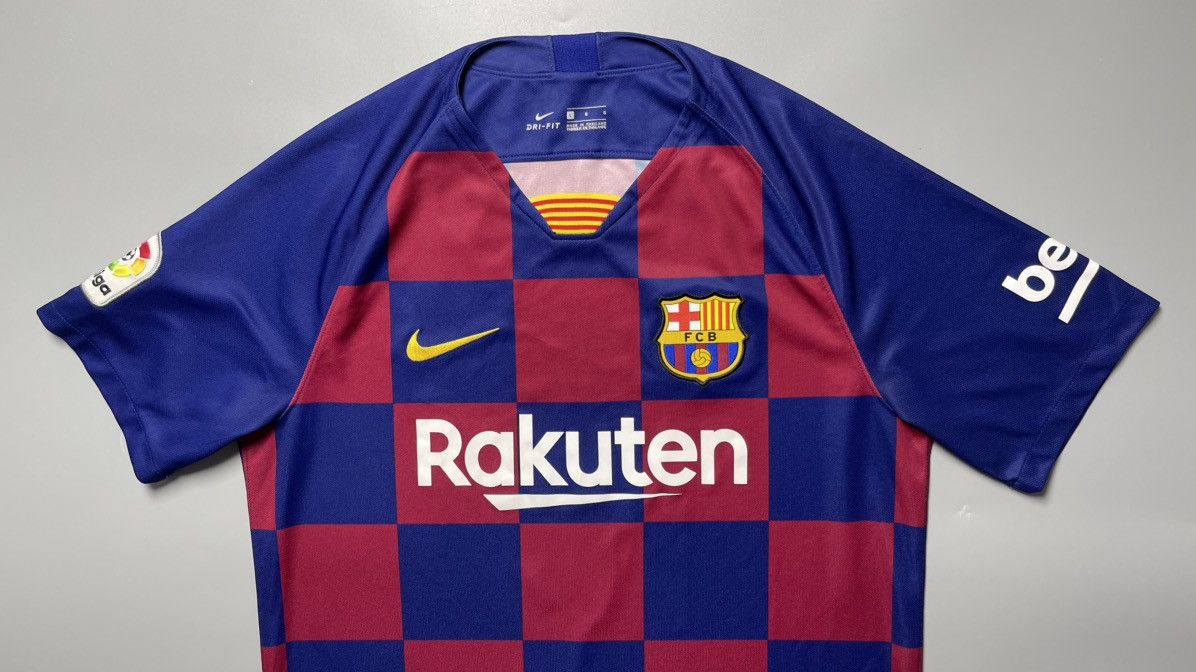 Vintage BARCELONA NIKE 2019/2020 FOOTBALL HOME JERSEY #10 MESSI Size US L / EU 52-54 / 3 - 3 Thumbnail