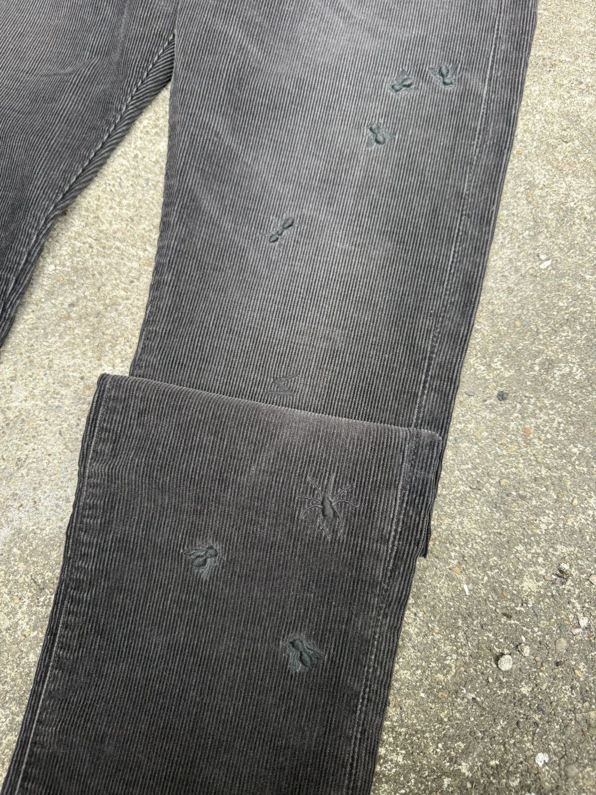 Undercover AW05 Undercover Bug Corduroy Pants Size US 30 / EU 46 - 1 Thumbnail