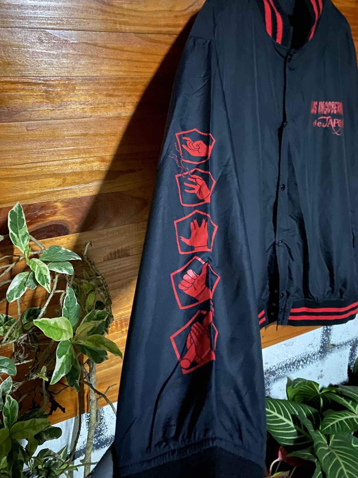 Japanese Brand Los Ingobernables de Japón NJPW Varsity – EVIL SANADA Hiromu Size US XXL / EU 58 / 5 - 9 Thumbnail