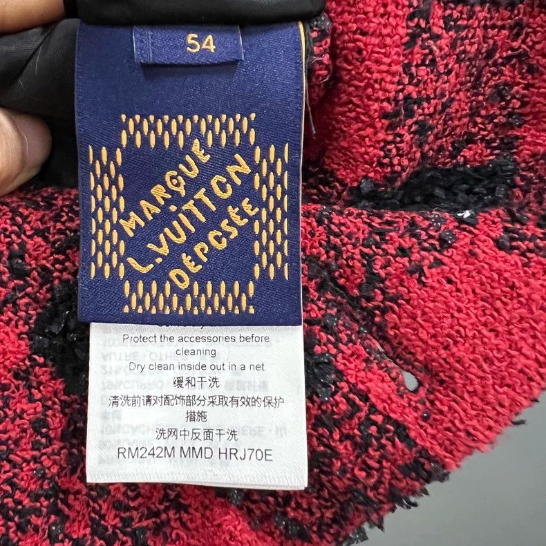 Louis Vuitton Louis Vuitton Black and red plaid single-breasted jacket 2 Size US L / EU 52-54 / 3 - 4 Thumbnail
