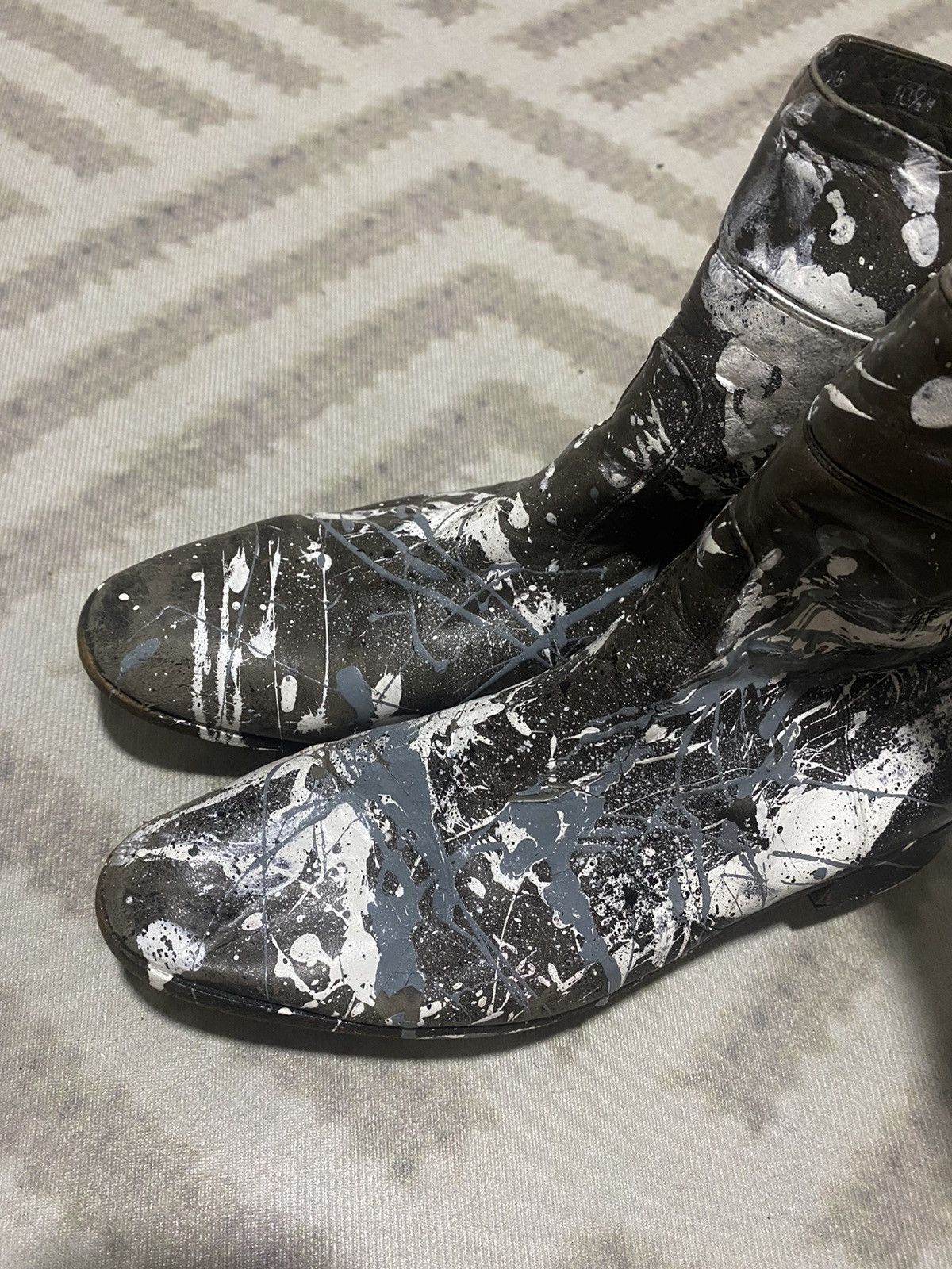 Bally EXCLUSIVE! OG Bally Splash Painted Graffiti Chelsea Boot Size US 11.5 / EU 44-45 - 7 Thumbnail