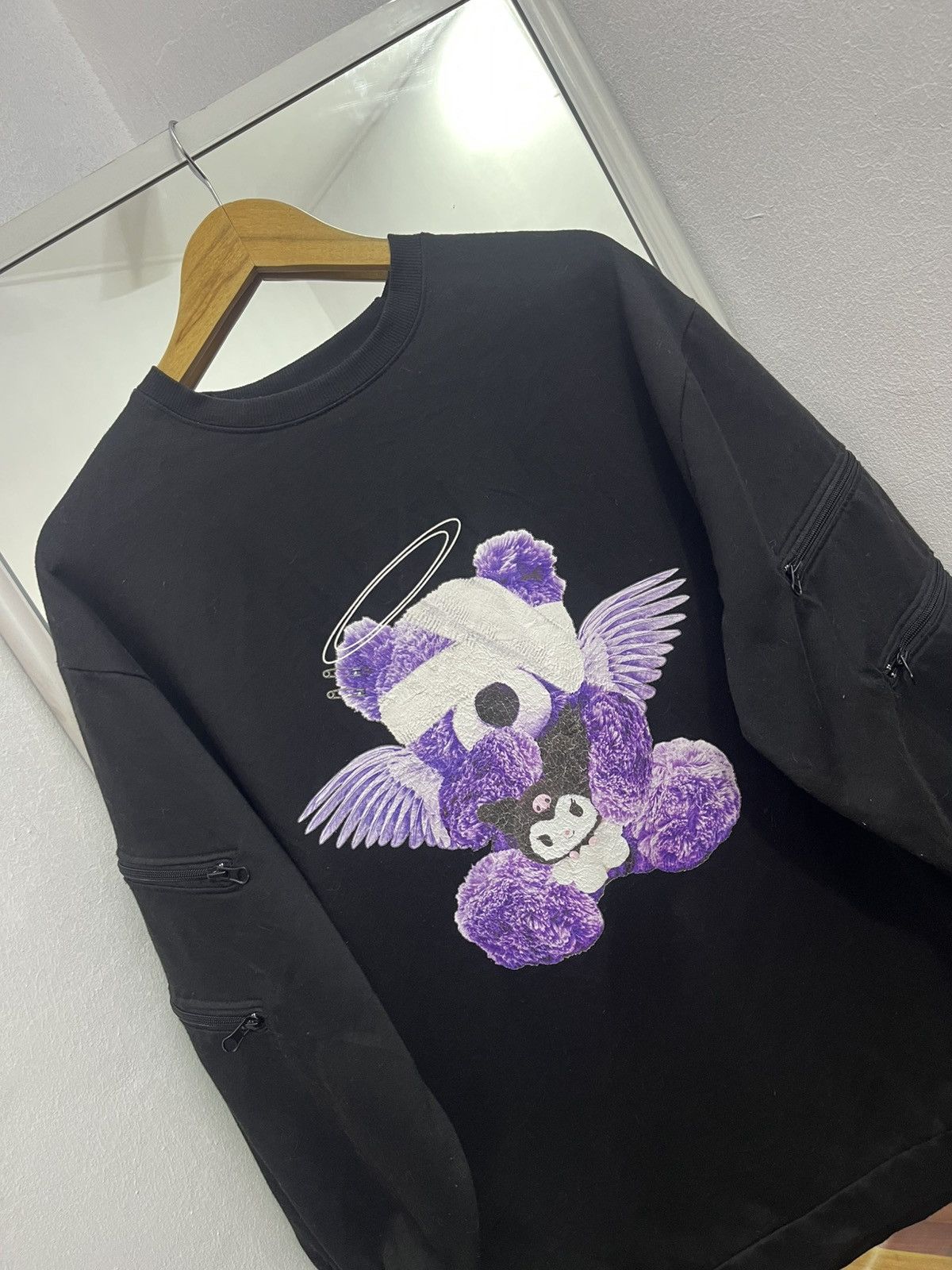 Anime Sanrio Kuromi Angel Graphic Sweatshirt Oversized XL Size US XL / EU 56 / 4 - 2 Thumbnail