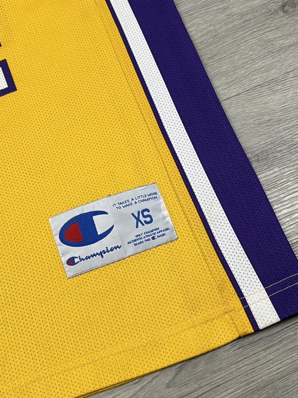 Champion Vintage Champion Los Angeles Lakers Kobe Bryant NBA Jersey Size US XS / EU 42 / 0 - 4 Thumbnail
