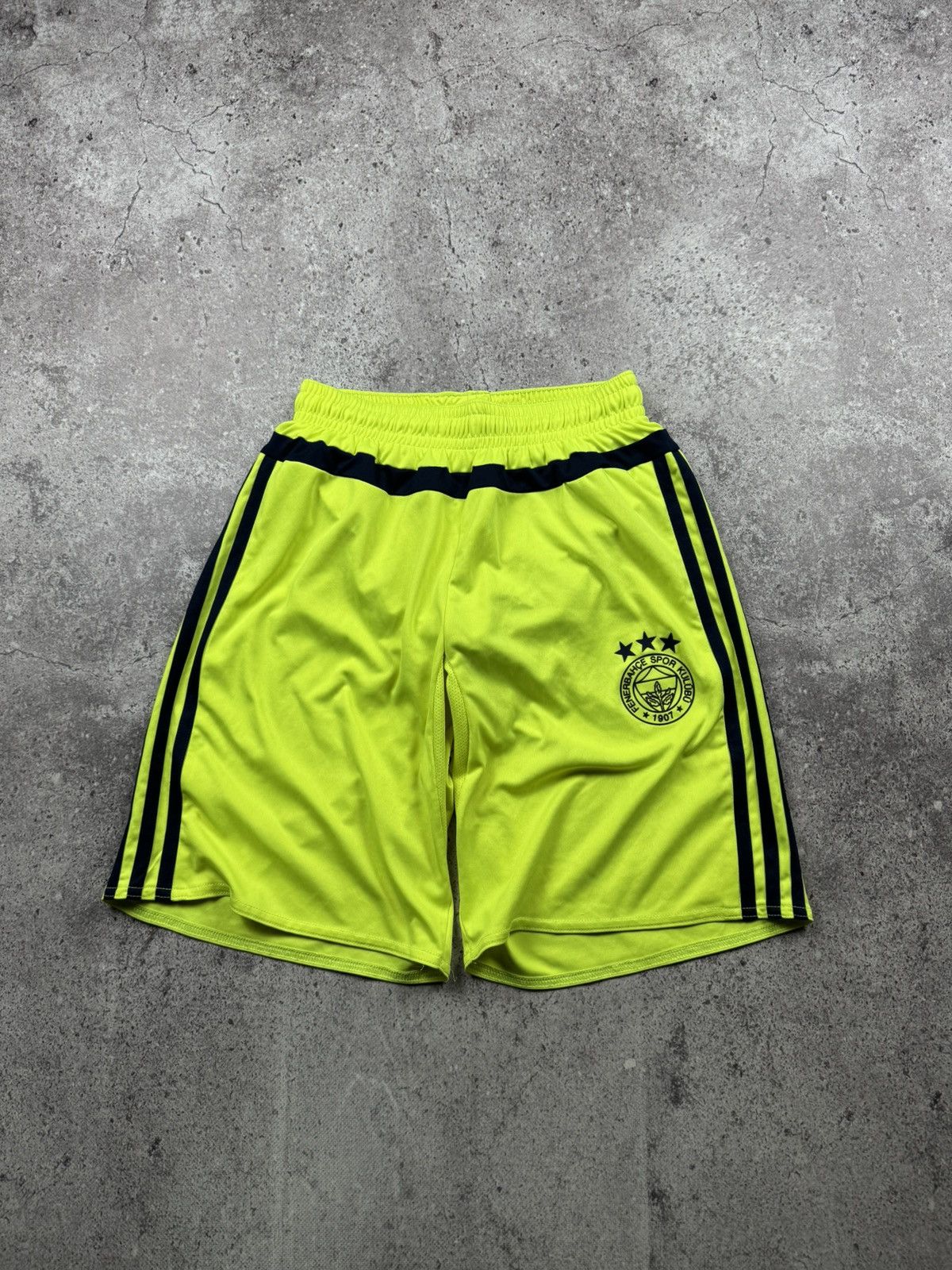 Adidas Vintage Adidas Fenerbahce Y2K Track Soccer Shorts Football Size US 30 / EU 46 - 3 Thumbnail