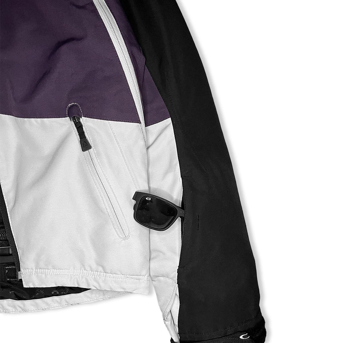 Oakley 2011 Oakley Sidewinder Highly Technical Ventilated Jacket Size US S / EU 44-46 / 1 - 13 Thumbnail