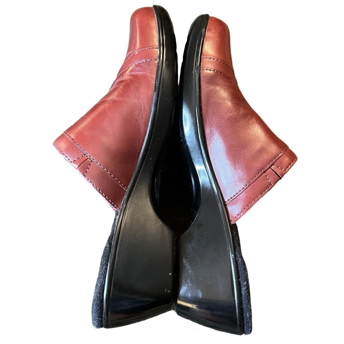 Clarks Clarks April Bayberry Red Leather Wedge Mules Sz 9 Size US 9 / IT 39 - 6 Thumbnail