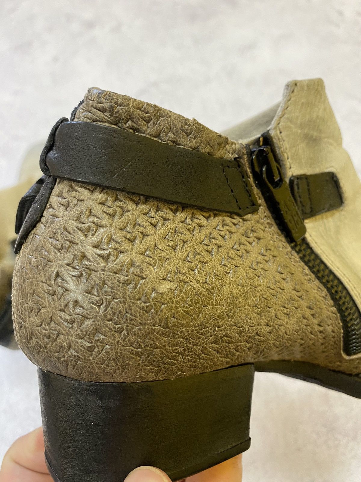 A.S.98 Womens A.S. 98 Distressed Grey Leather Shoes Size 38 Size US 8 / IT 38 - 14 Thumbnail