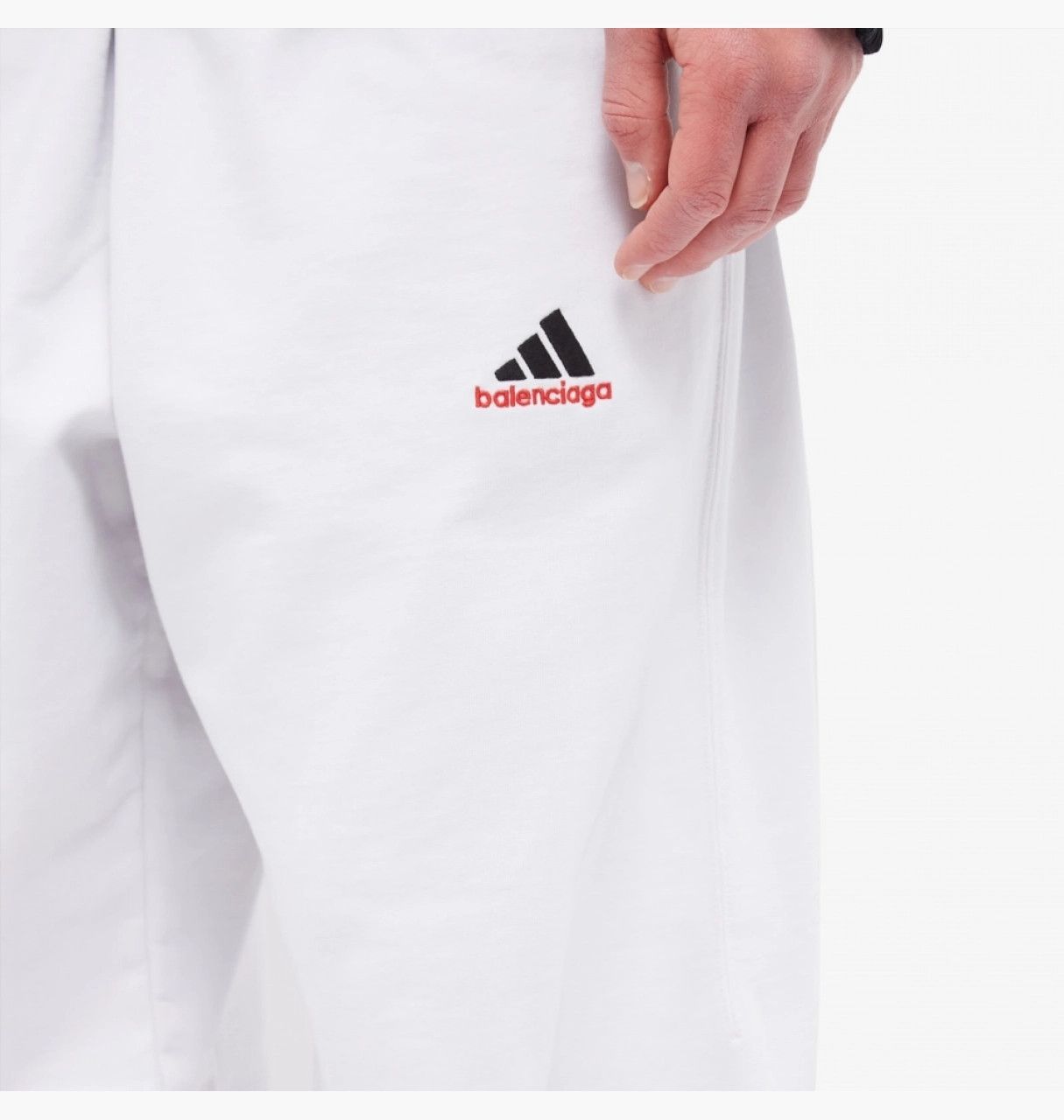 Adidas × Balenciaga o1mt1gz1024 Baggy Sweatpants & Joggers in White Size US 28 / EU 44 - 6 Thumbnail