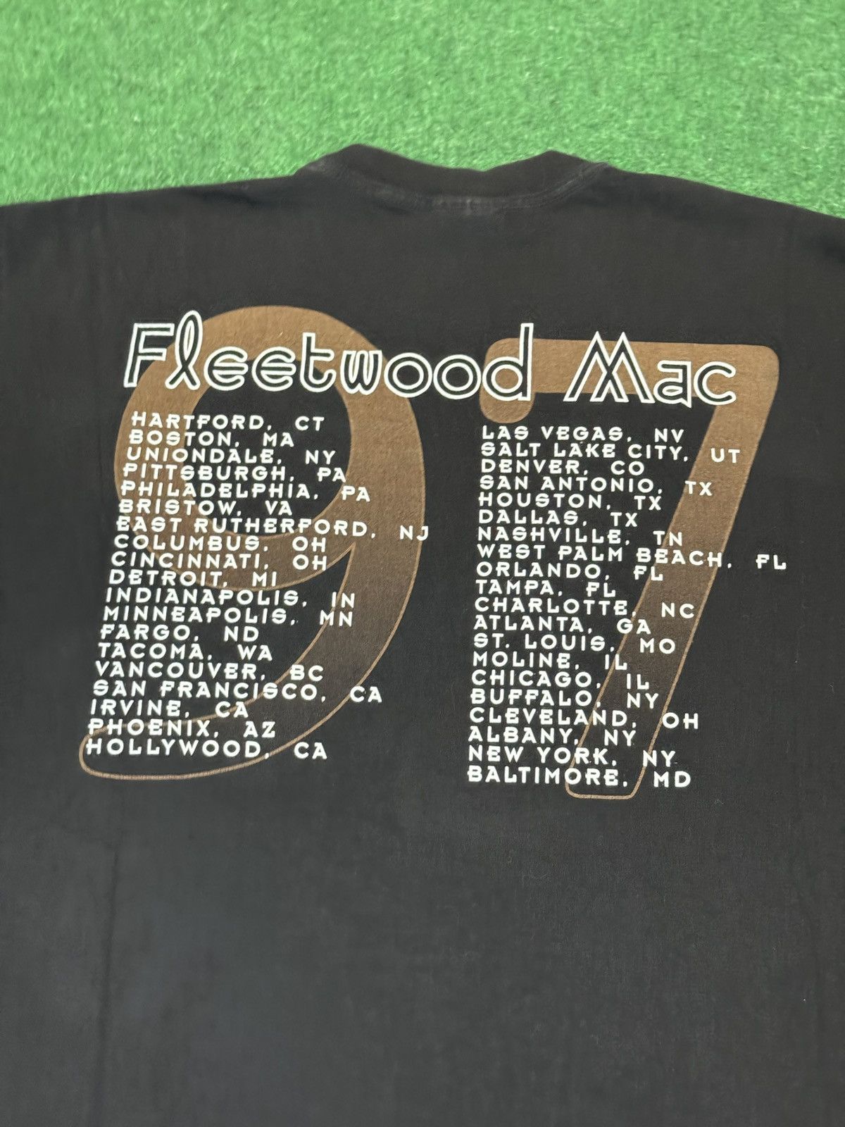 Giant Vintage 90s Fleetwood Mac Concert Giant RARE Band T Shirt Size US XL / EU 56 / 4 - 6 Thumbnail