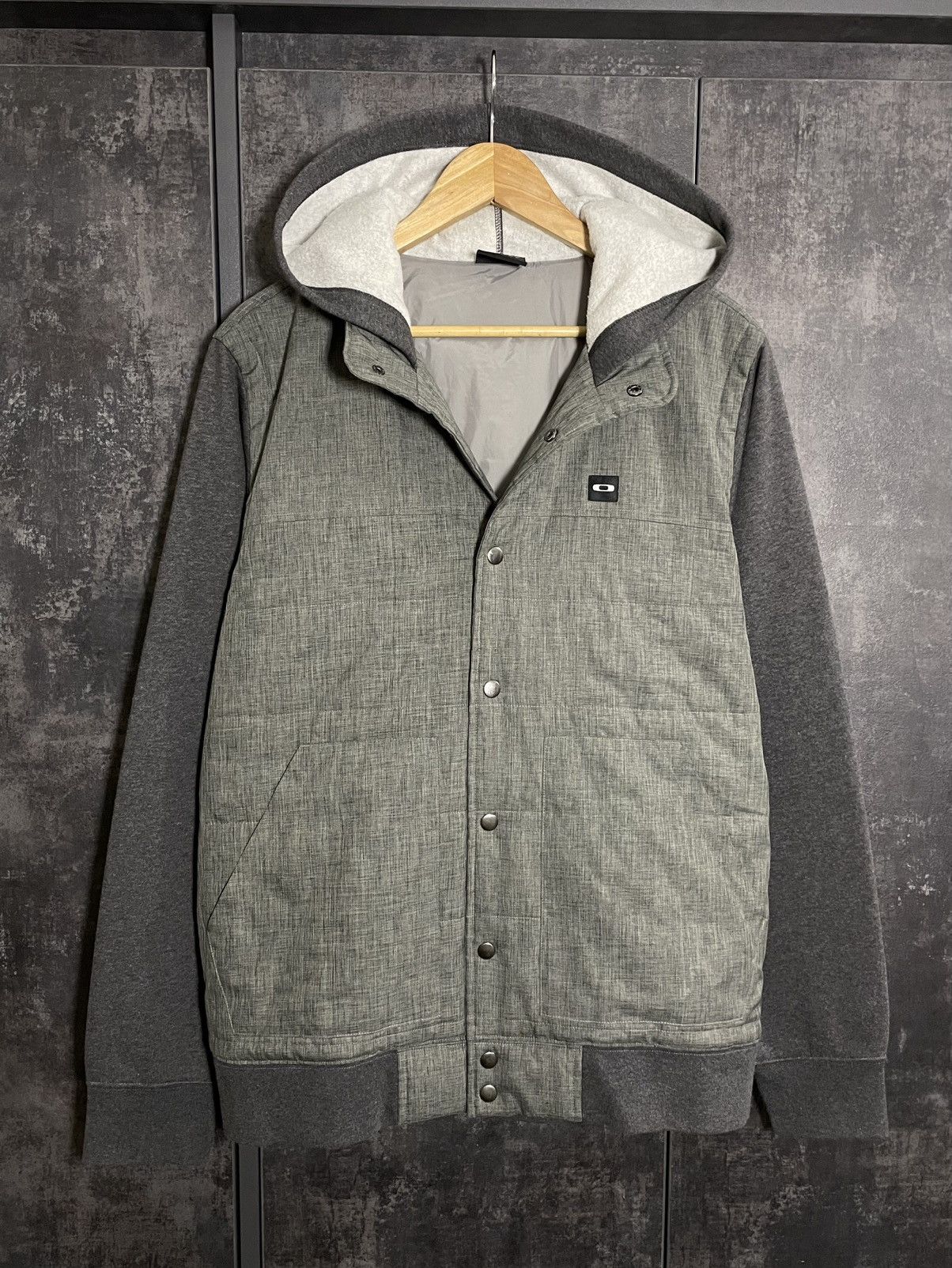 Oakley Vintage Oakley Light Jacket Hybrid Vest Hoodie Arcteryx Size US L / EU 52-54 / 3 - 2 Thumbnail