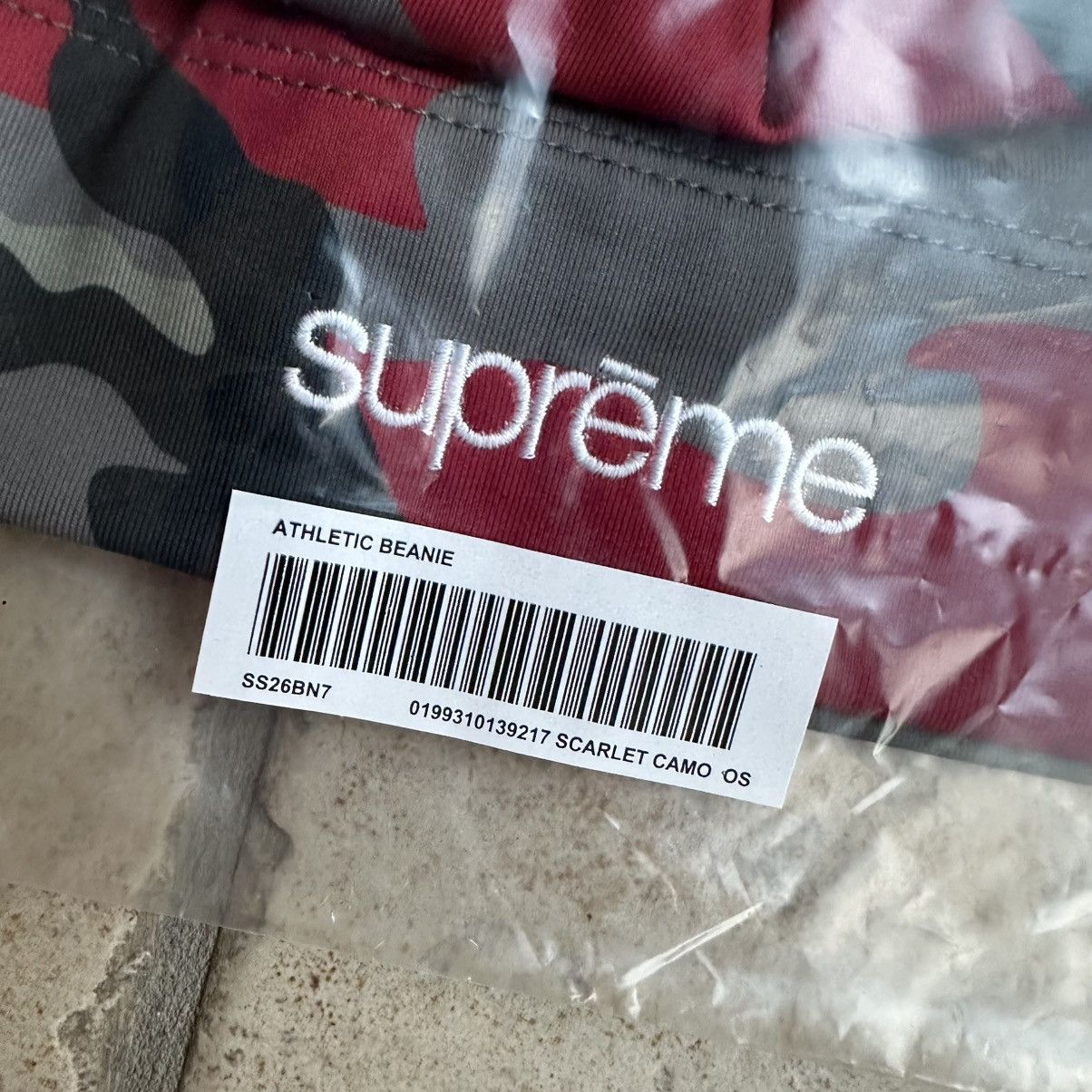 Supreme Supreme Base Layer Beanie Red Camo Size ONE SIZE - 2 Thumbnail