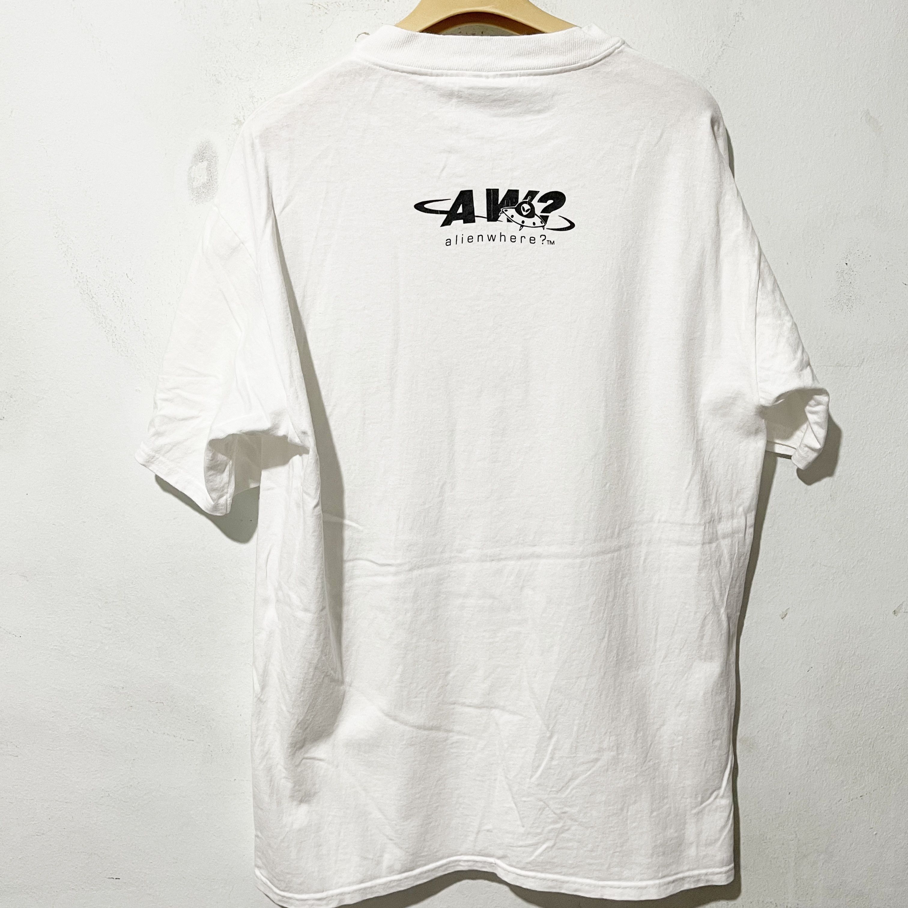 Vintage Vintage 90s Alien “We’re Everywhere” T-Shirt Size US M / EU 48-50 / 2 - 4 Thumbnail
