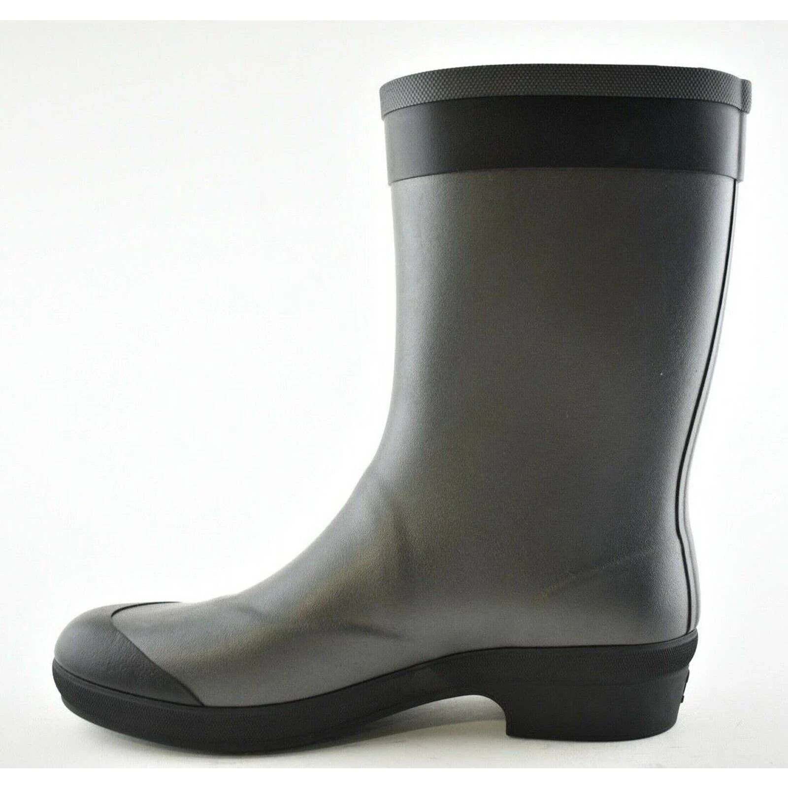 Chanel Chanel 19A Black Silver Grey CC Logo Short Mid Calf Pull On Size US 8 / IT 38 - 8 Thumbnail