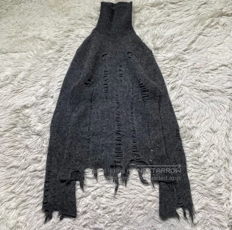 Junya Watanabe Junya Watanabe Distressed Wool Sweater Size S / US 4 / IT 40 - 1 Thumbnail
