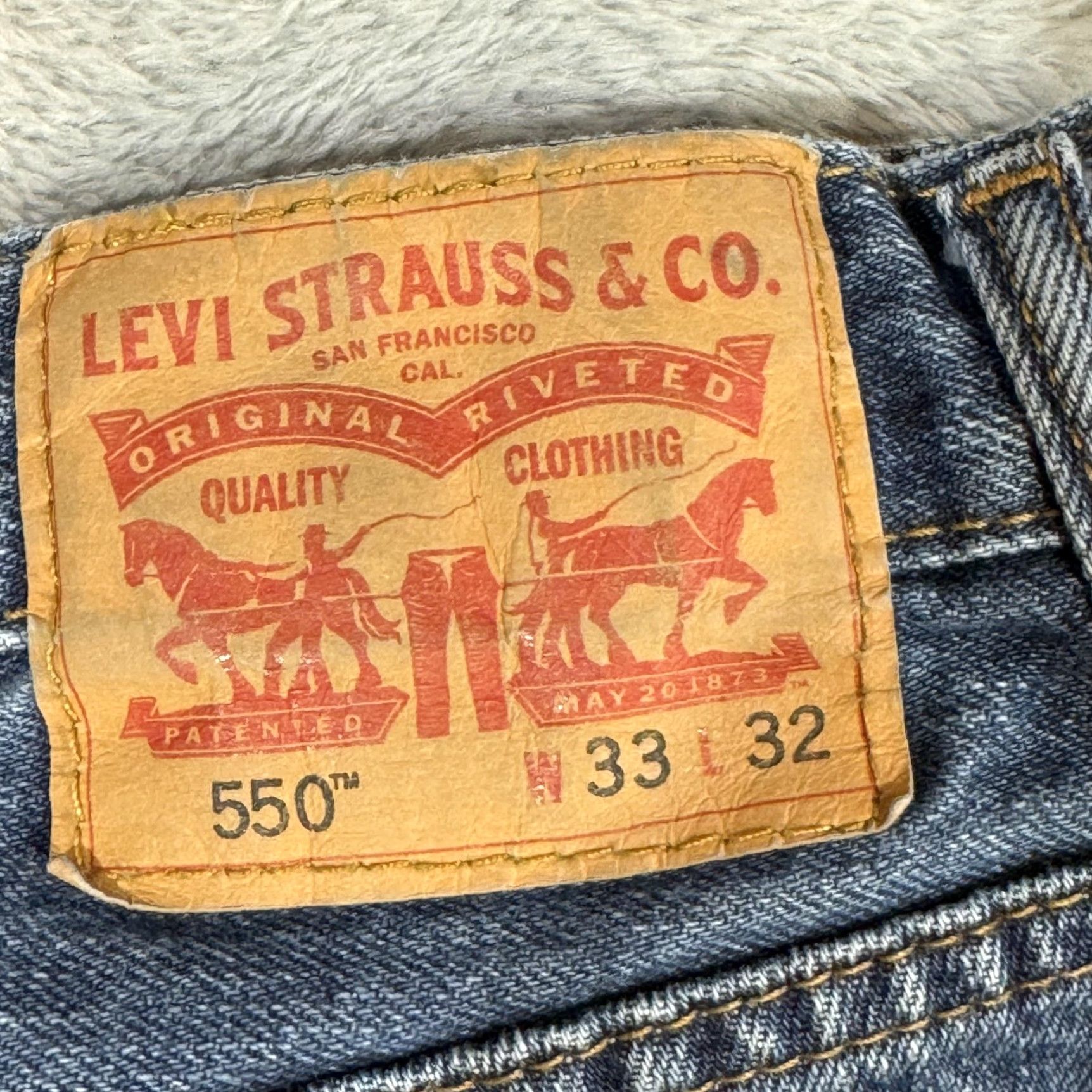 Levi's Levi's 550 Jeans Men 33x32 Relaxed Tapered Denim Classic Blue 100% Cotton Mens Jeans 5-Pocket USA 90s Retro Vintage N/A Size US 33 - 3 Thumbnail