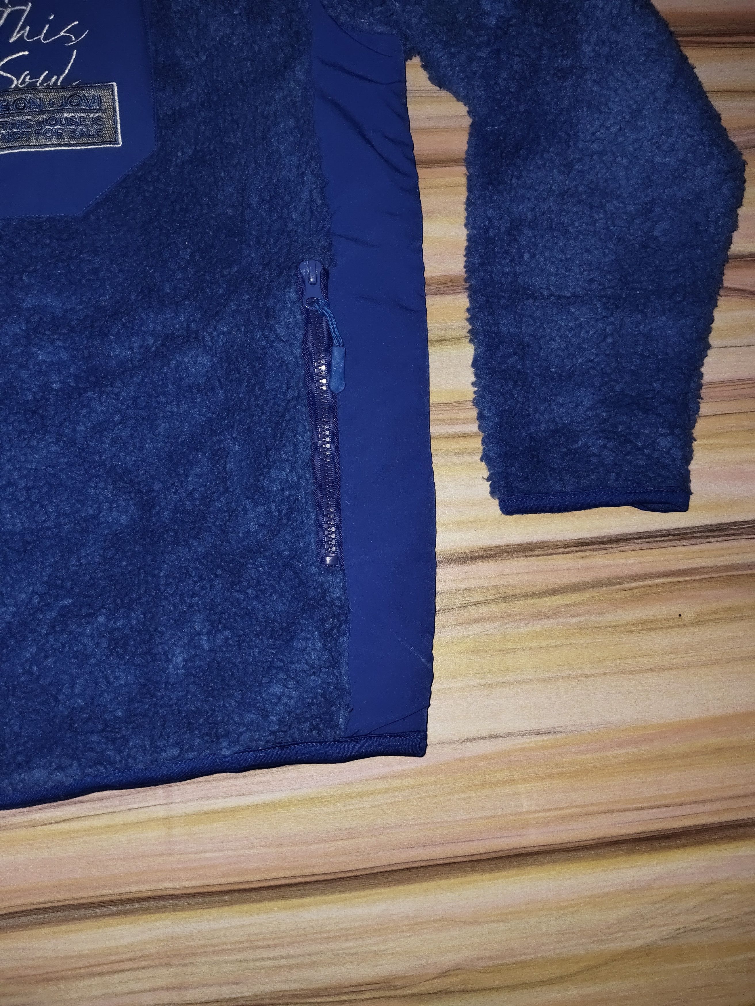 Band Tees × Bon Jovi BON JOVI 2018 Tour THIS HOUSE IS NOT FOR SALE Fleece Jacket Size US M / EU 48-50 / 2 - 5 Thumbnail