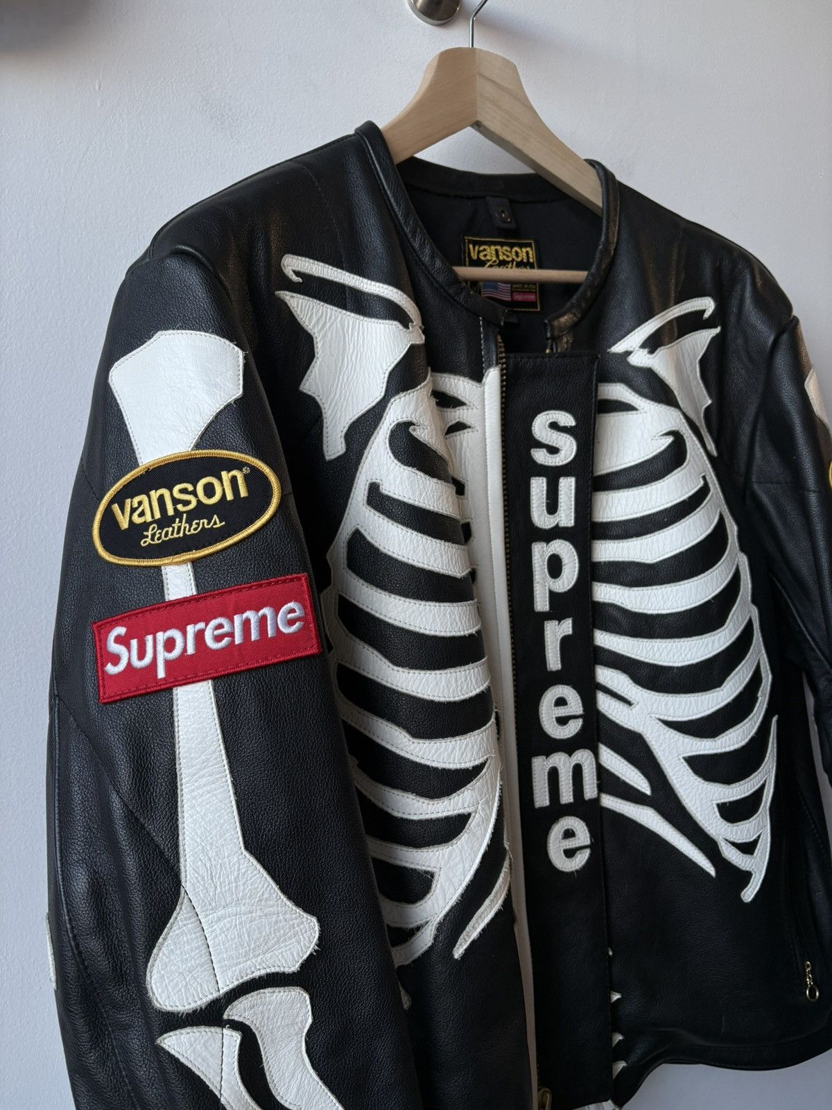 Supreme × Vanson Leathers Supreme X Vanson leathers SS17 "bones" leather jacket Size US L / EU 52-54 / 3 - 3 Thumbnail