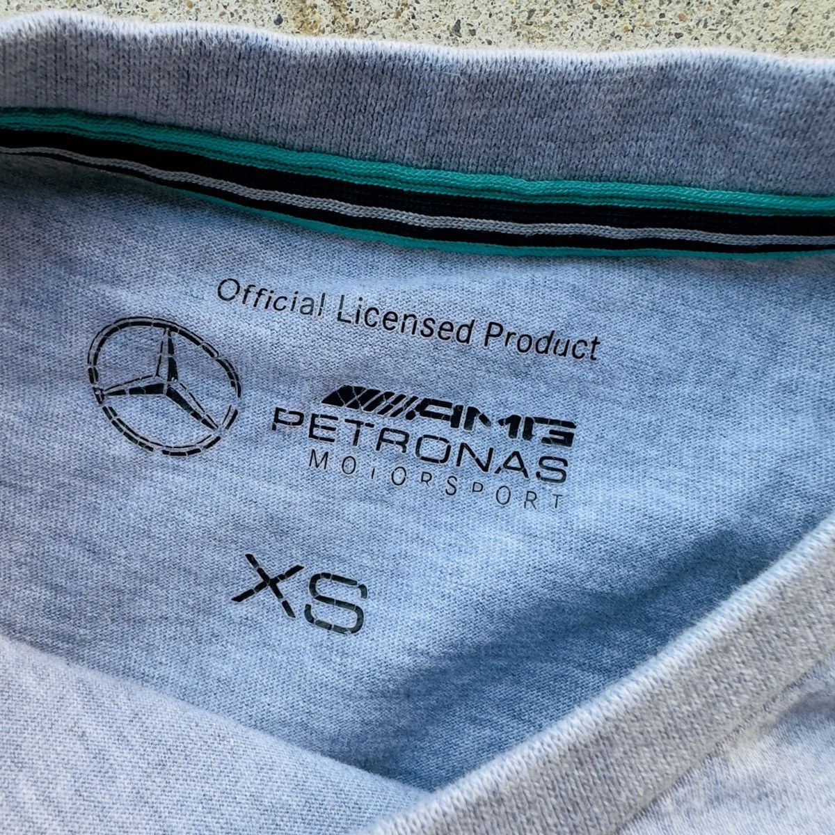 Mercedes-Benz Mercedes AMG Petronas F1 T Shirt Men Size XS Gray Size US XS / EU 42 / 0 - 3 Thumbnail