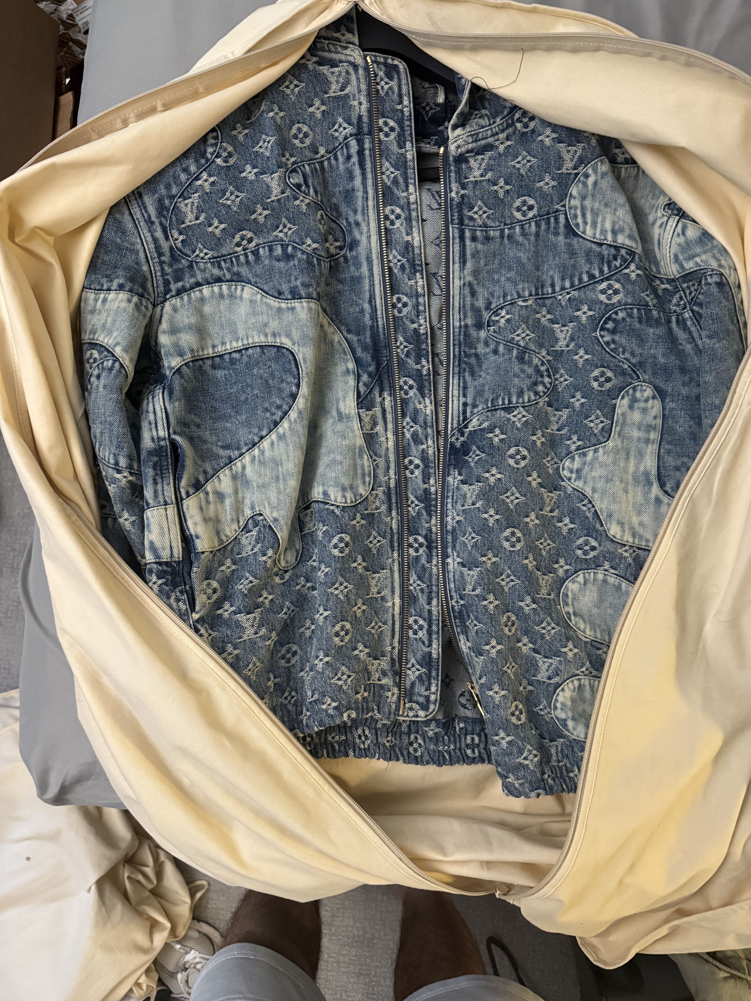 Louis Vuitton Louis Vuitton x Nigo Monogram Patchwork Denim Hoodie Size US M / EU 48-50 / 2 - 2 Thumbnail