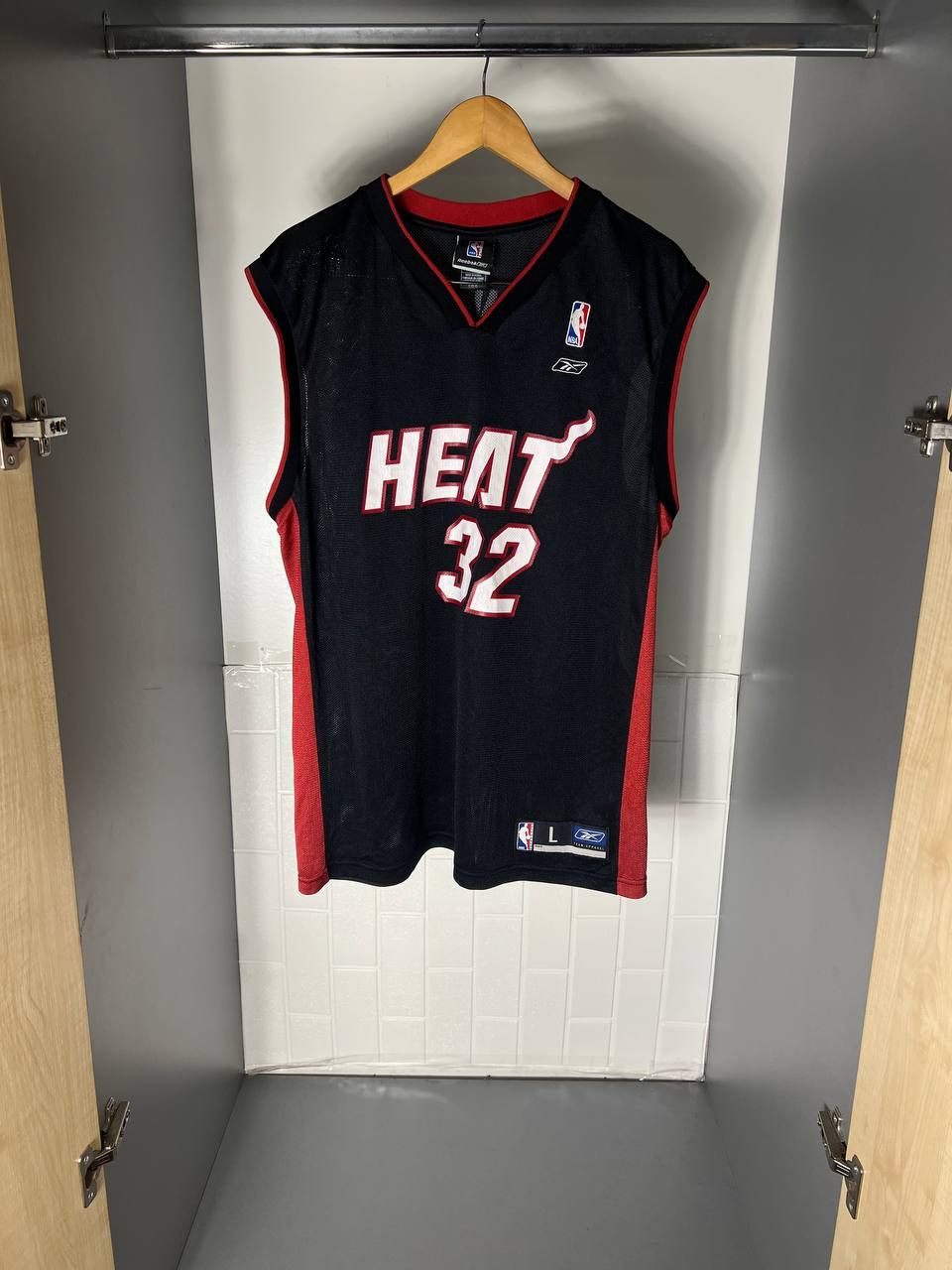 Reebok VINTAGE REEBOK MIAMI HEAT NBA O’NEAL BASKETBALL JERSEA Y2K Size US L / EU 52-54 / 3 - 2 Thumbnail
