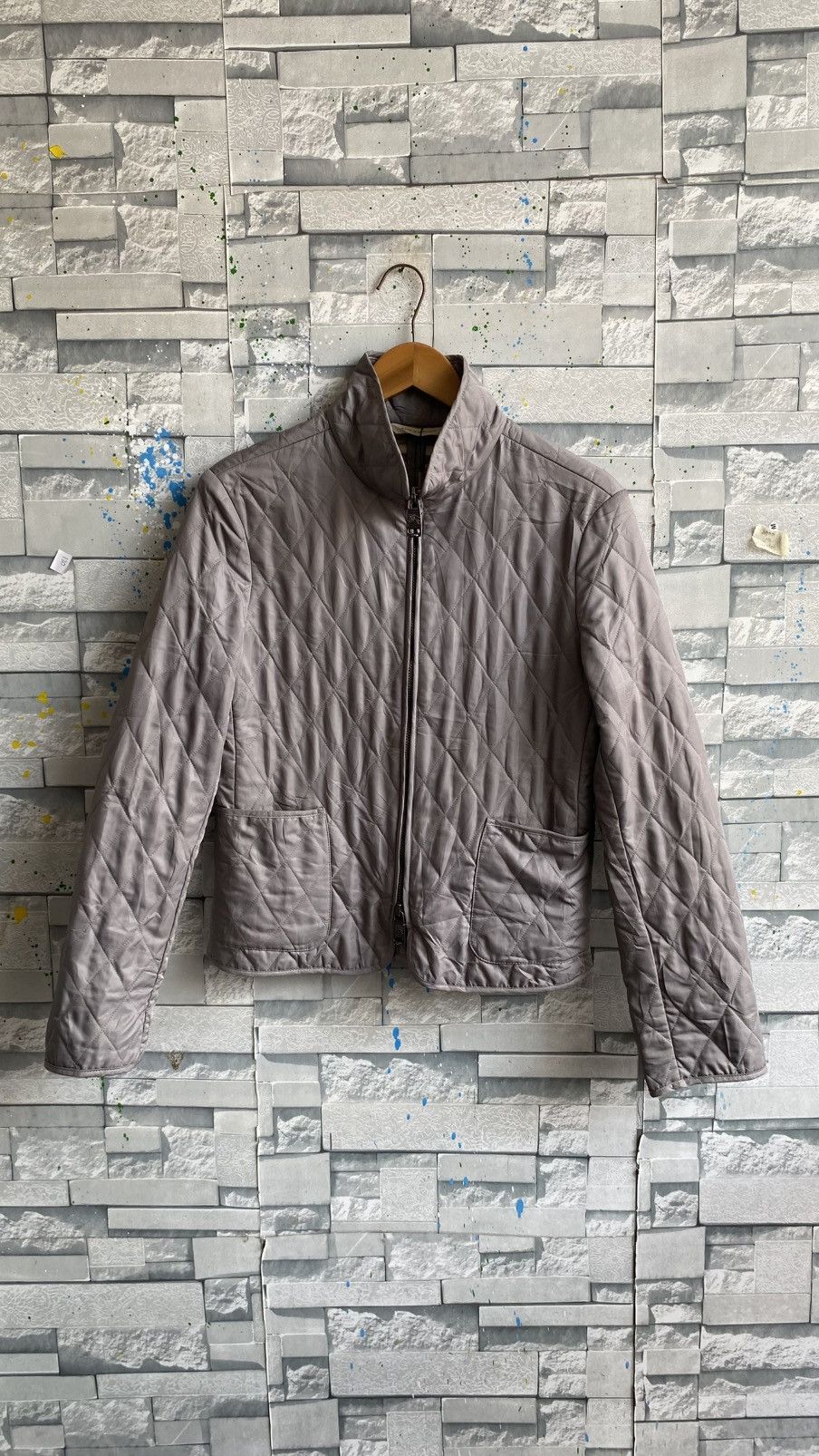 Burberry Burberry Quilted Jacket Size M / US 6-8 / IT 42-44 - 1 Thumbnail