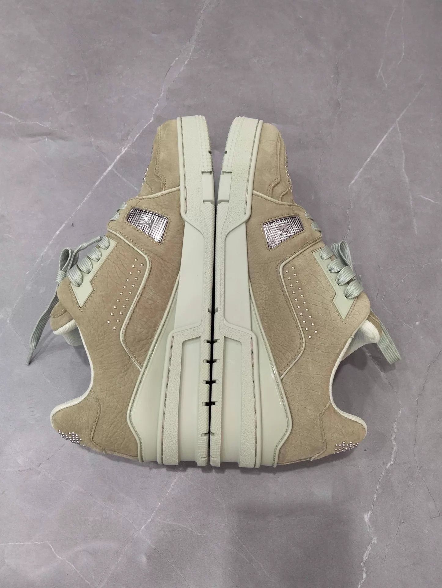 Louis Vuitton LV Trainer Green Studded Sneaker 42 Size US 9 / EU 42 - 2 Thumbnail